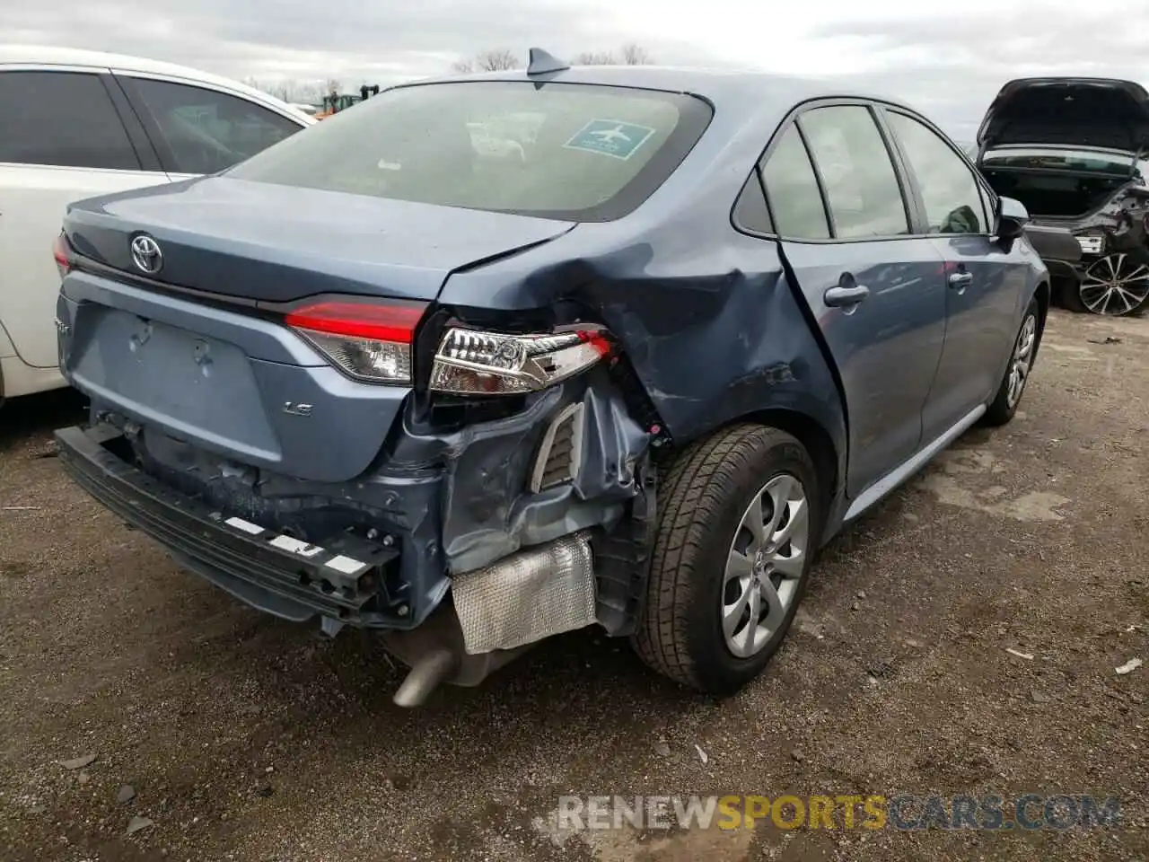 4 Photograph of a damaged car JTDEPRAE5LJ024065 TOYOTA COROLLA 2020