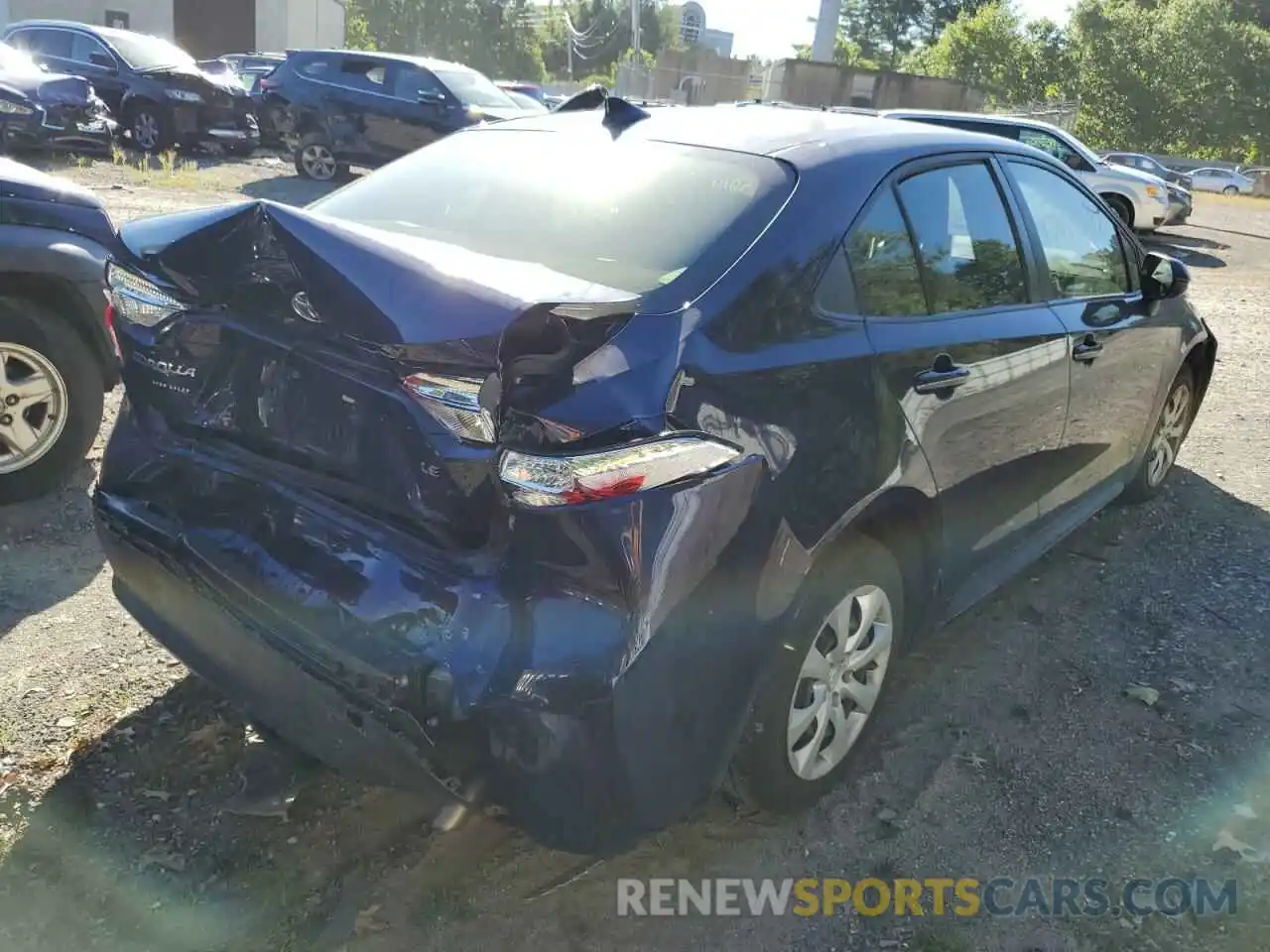 4 Photograph of a damaged car JTDEPRAE5LJ024504 TOYOTA COROLLA 2020