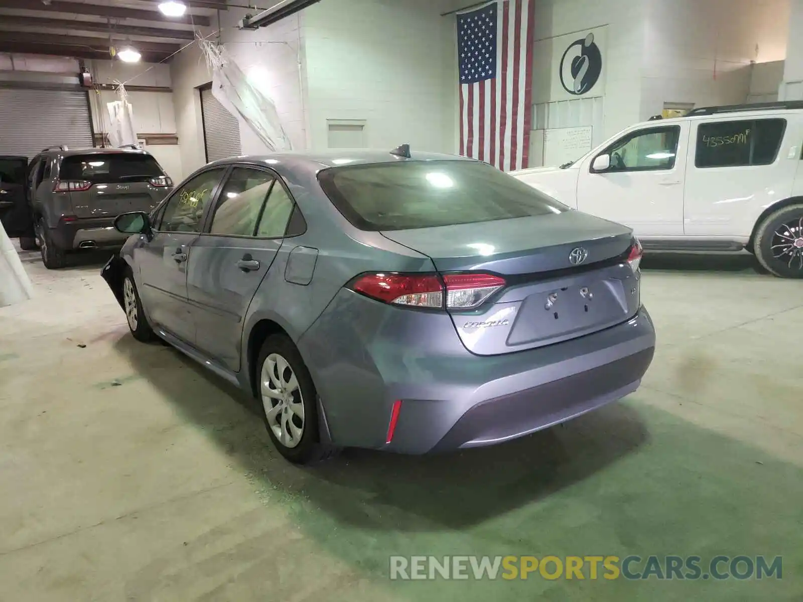 3 Photograph of a damaged car JTDEPRAE5LJ024535 TOYOTA COROLLA 2020