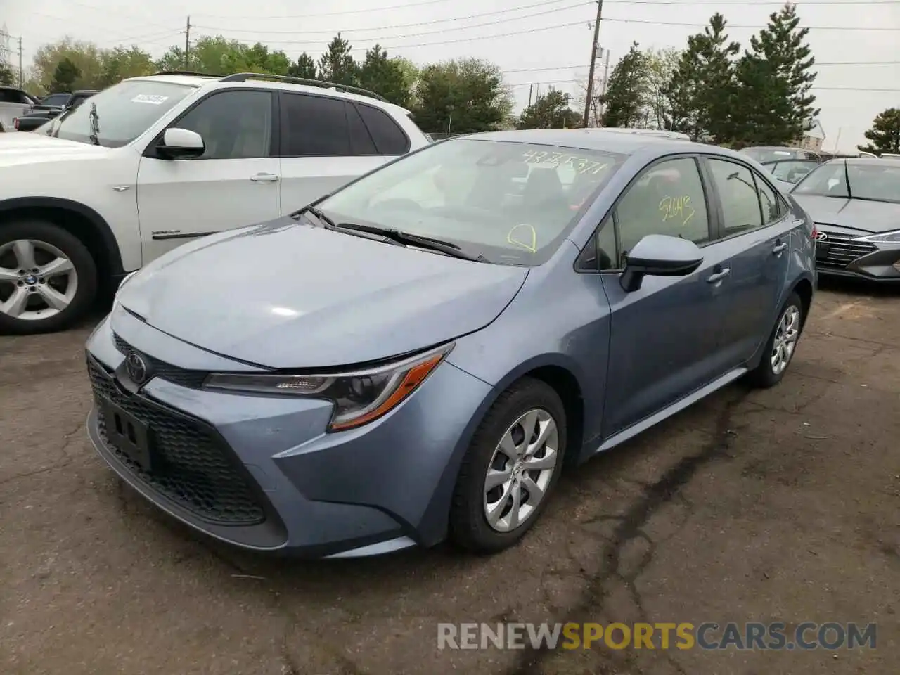 2 Photograph of a damaged car JTDEPRAE5LJ025104 TOYOTA COROLLA 2020