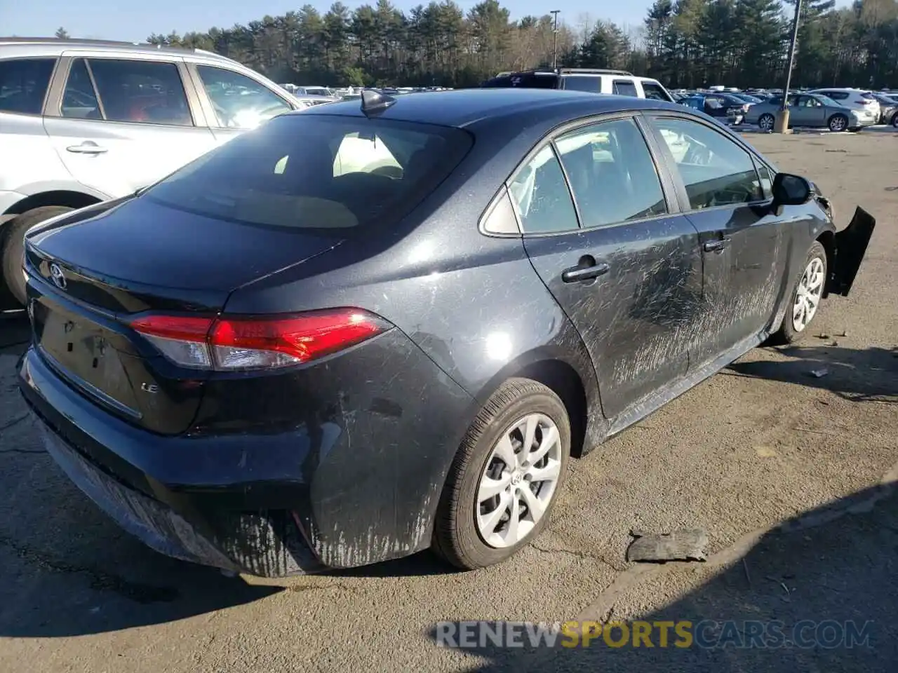 4 Photograph of a damaged car JTDEPRAE5LJ025247 TOYOTA COROLLA 2020