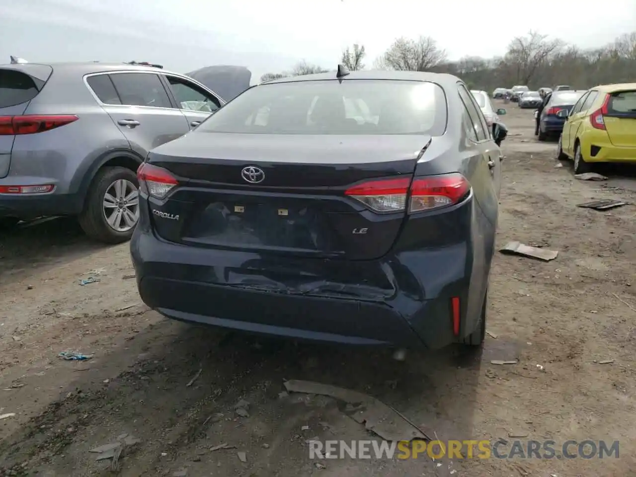 9 Photograph of a damaged car JTDEPRAE5LJ025782 TOYOTA COROLLA 2020