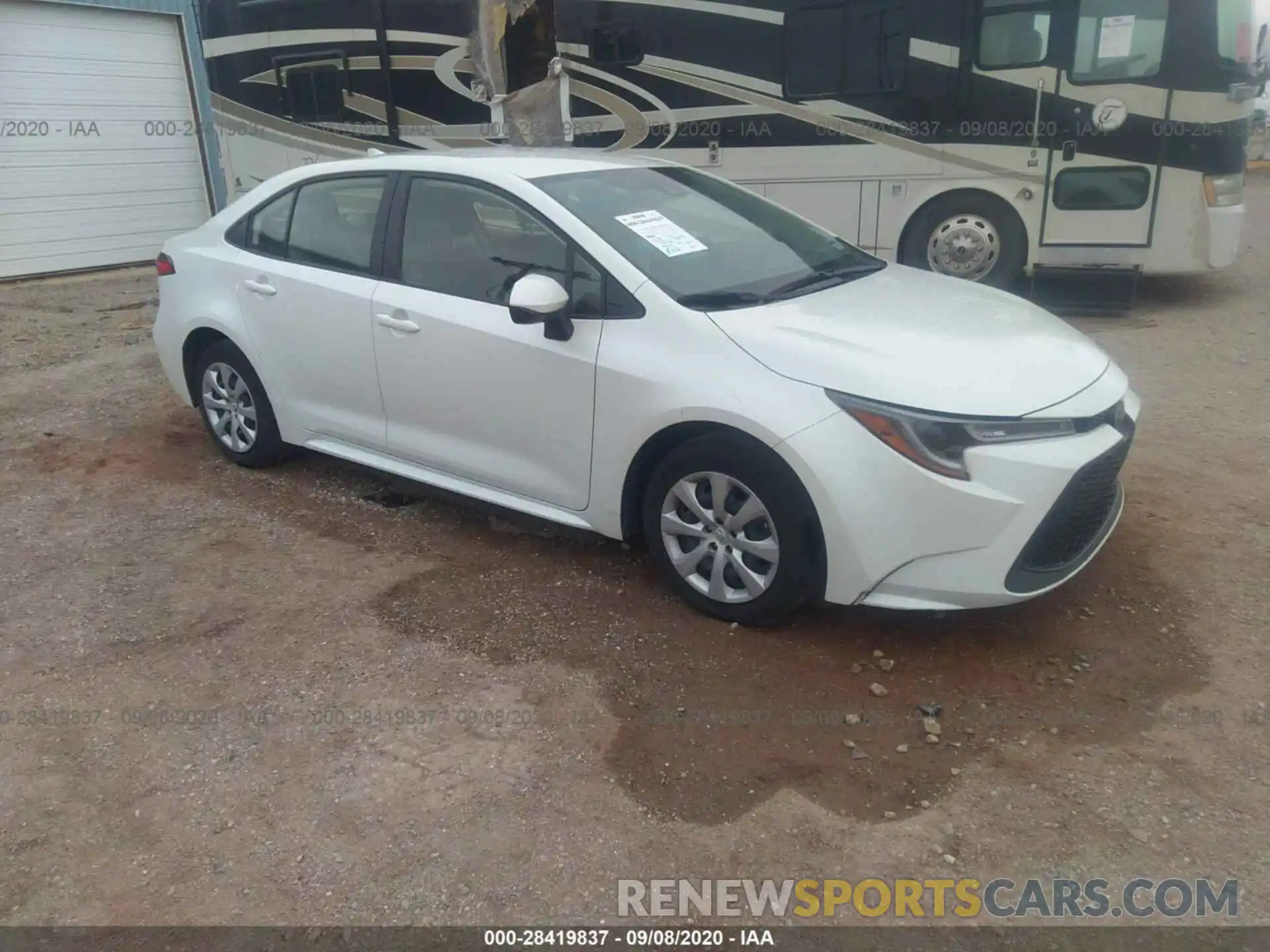 1 Photograph of a damaged car JTDEPRAE5LJ026253 TOYOTA COROLLA 2020