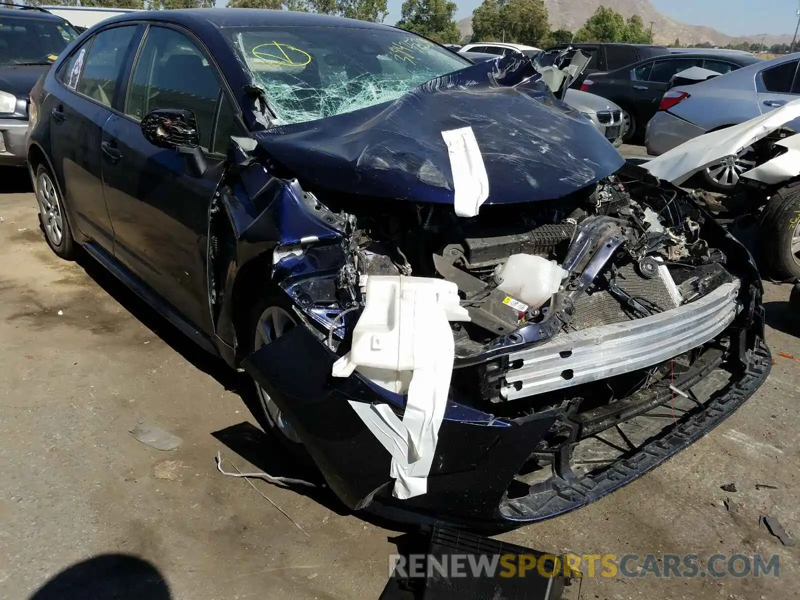 1 Photograph of a damaged car JTDEPRAE5LJ026592 TOYOTA COROLLA 2020