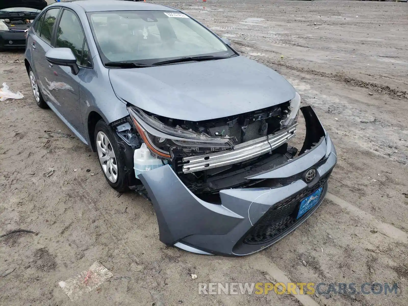 1 Photograph of a damaged car JTDEPRAE5LJ026771 TOYOTA COROLLA 2020