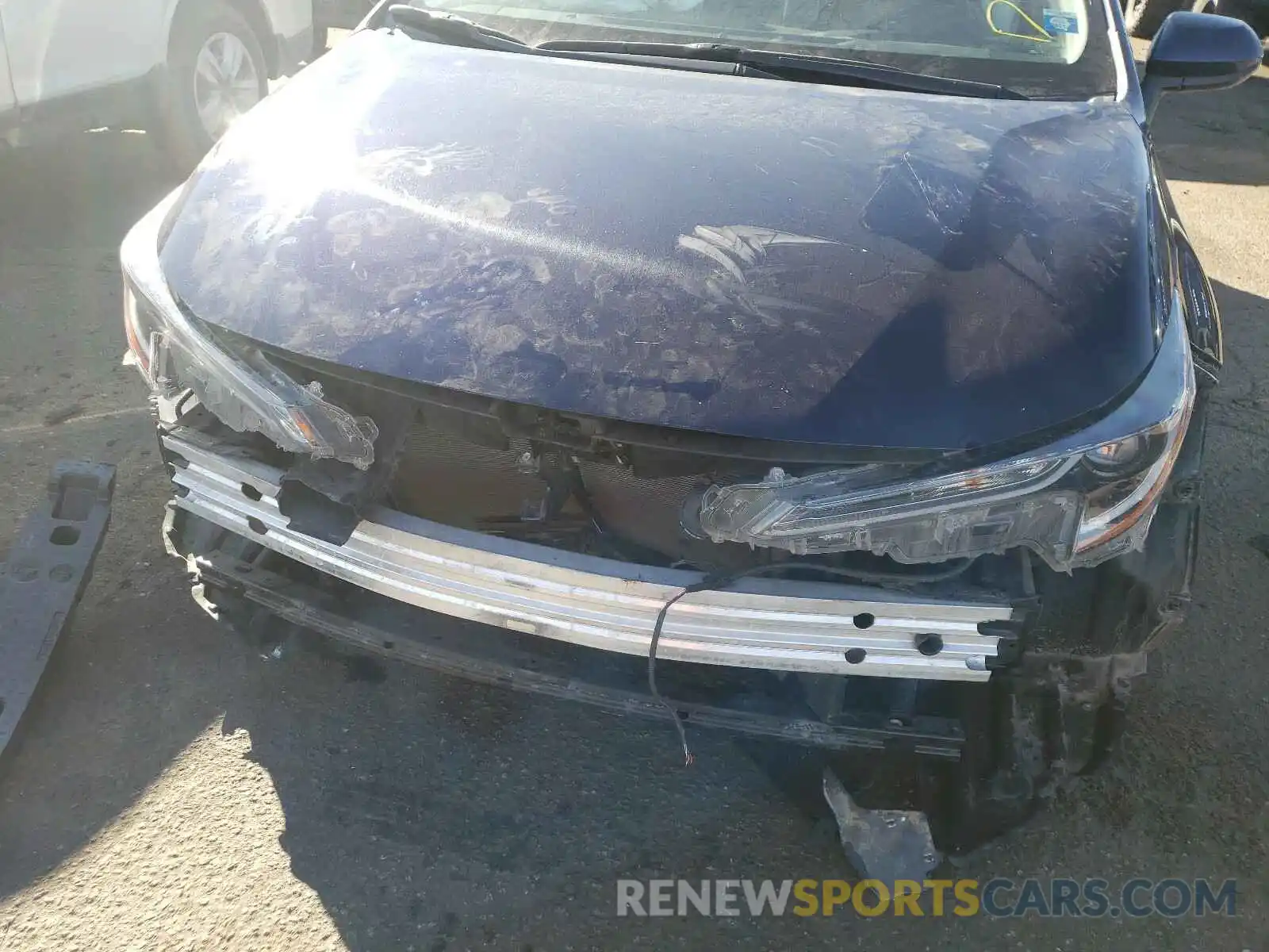 9 Photograph of a damaged car JTDEPRAE5LJ027287 TOYOTA COROLLA 2020