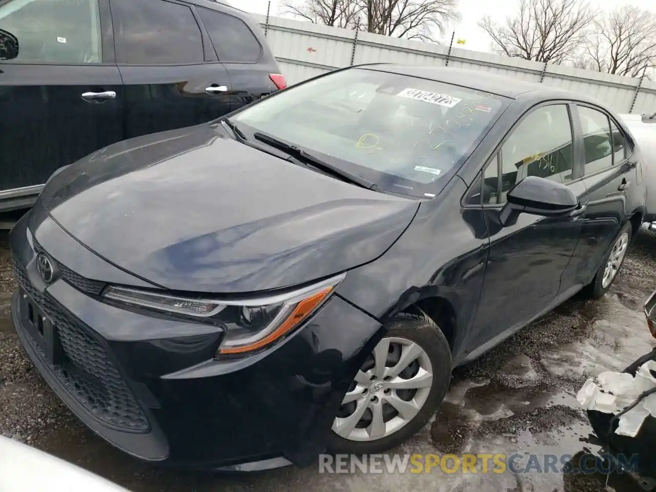 2 Photograph of a damaged car JTDEPRAE5LJ029153 TOYOTA COROLLA 2020