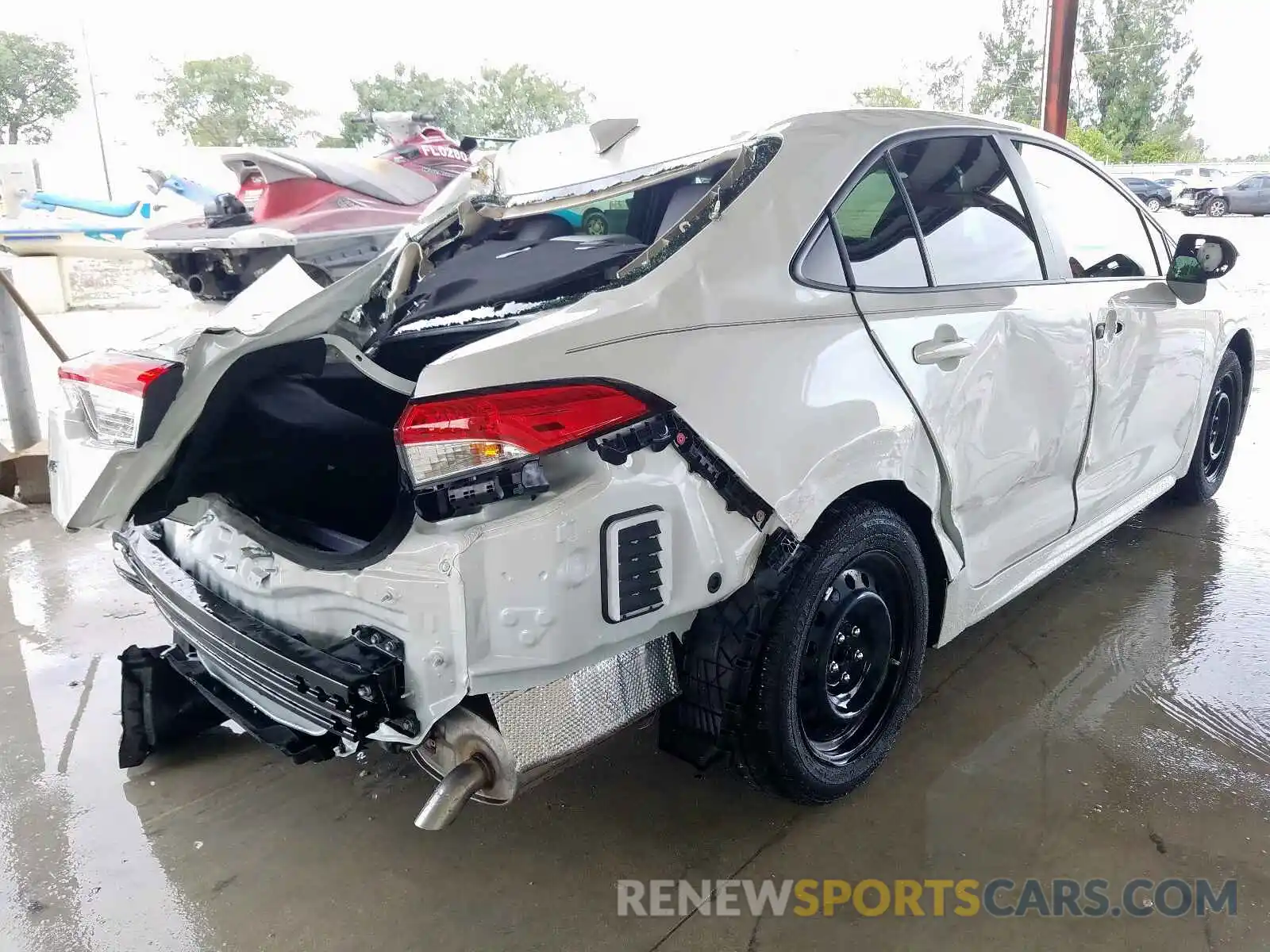 4 Photograph of a damaged car JTDEPRAE5LJ029458 TOYOTA COROLLA 2020