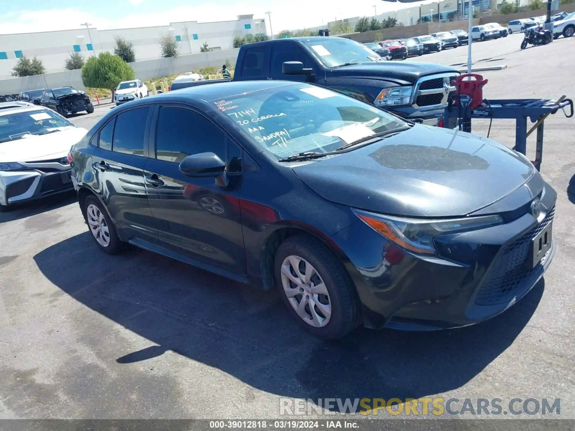 1 Photograph of a damaged car JTDEPRAE5LJ029931 TOYOTA COROLLA 2020