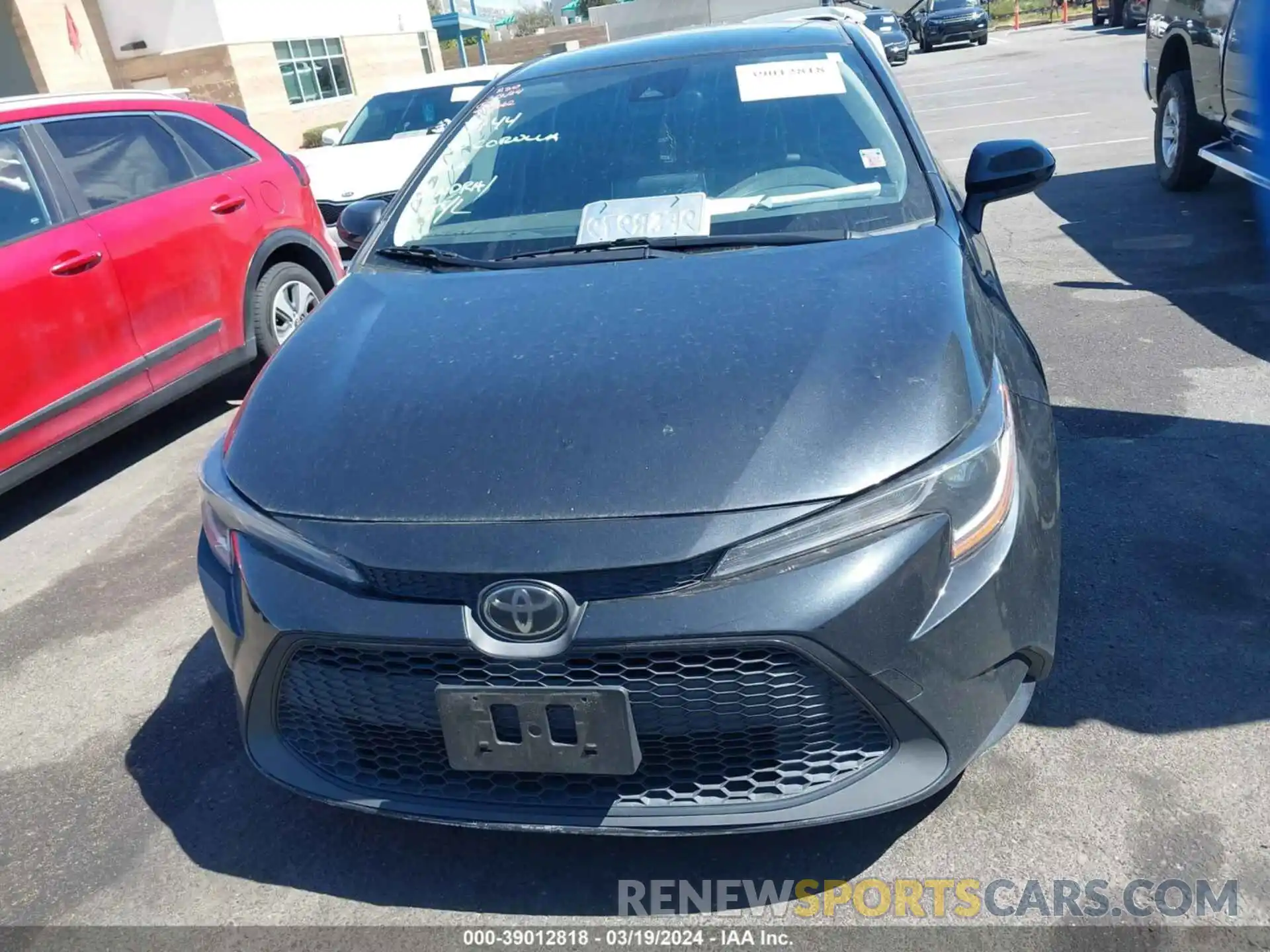 12 Photograph of a damaged car JTDEPRAE5LJ029931 TOYOTA COROLLA 2020