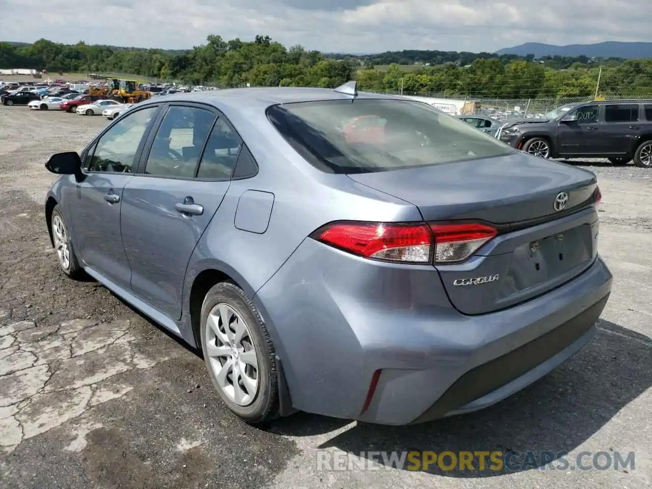 3 Photograph of a damaged car JTDEPRAE5LJ029962 TOYOTA COROLLA 2020