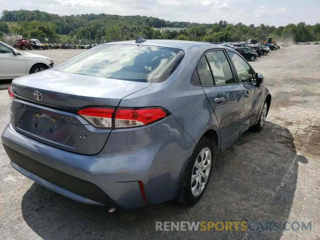 4 Photograph of a damaged car JTDEPRAE5LJ029962 TOYOTA COROLLA 2020