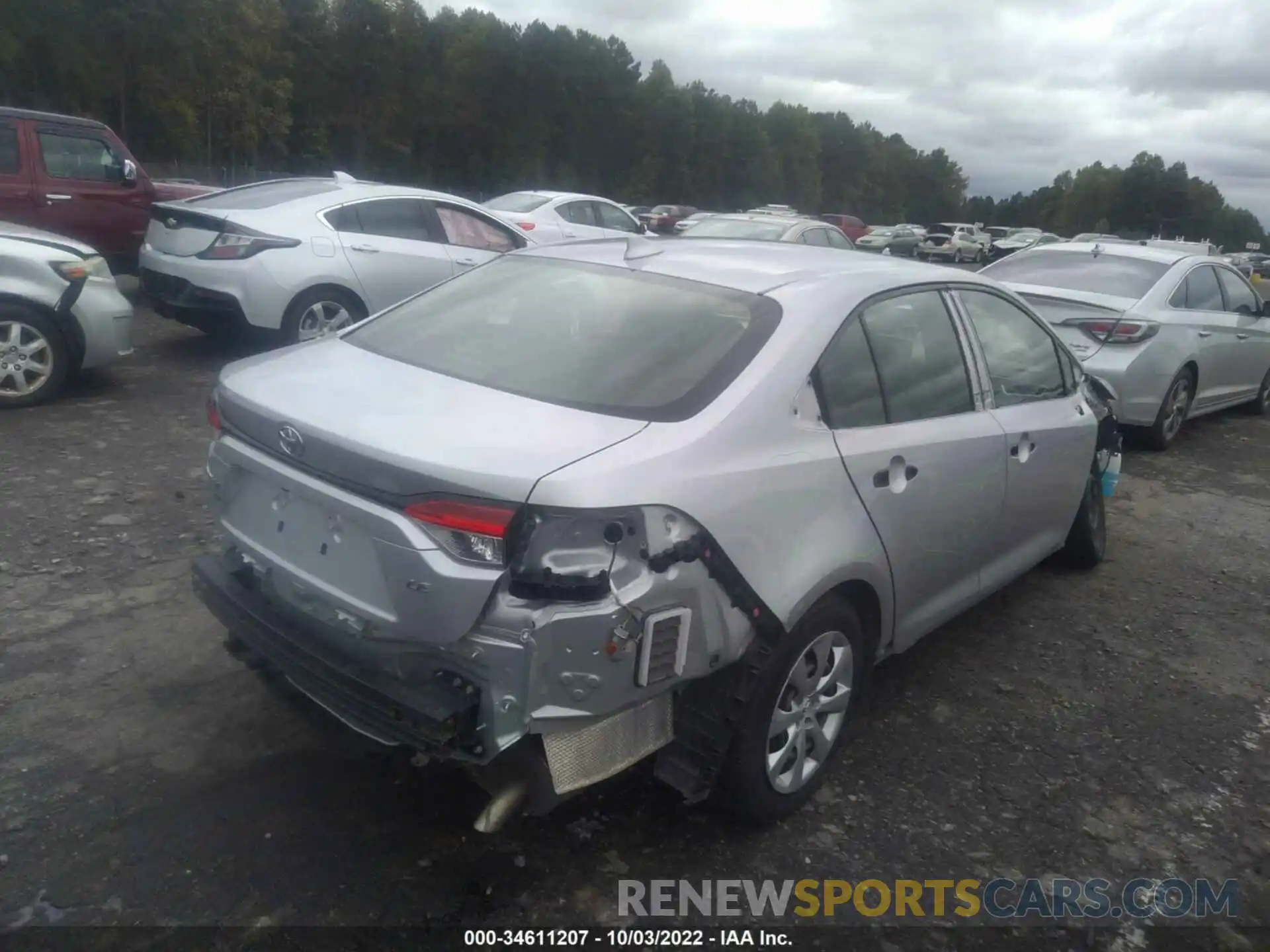 4 Photograph of a damaged car JTDEPRAE5LJ031064 TOYOTA COROLLA 2020