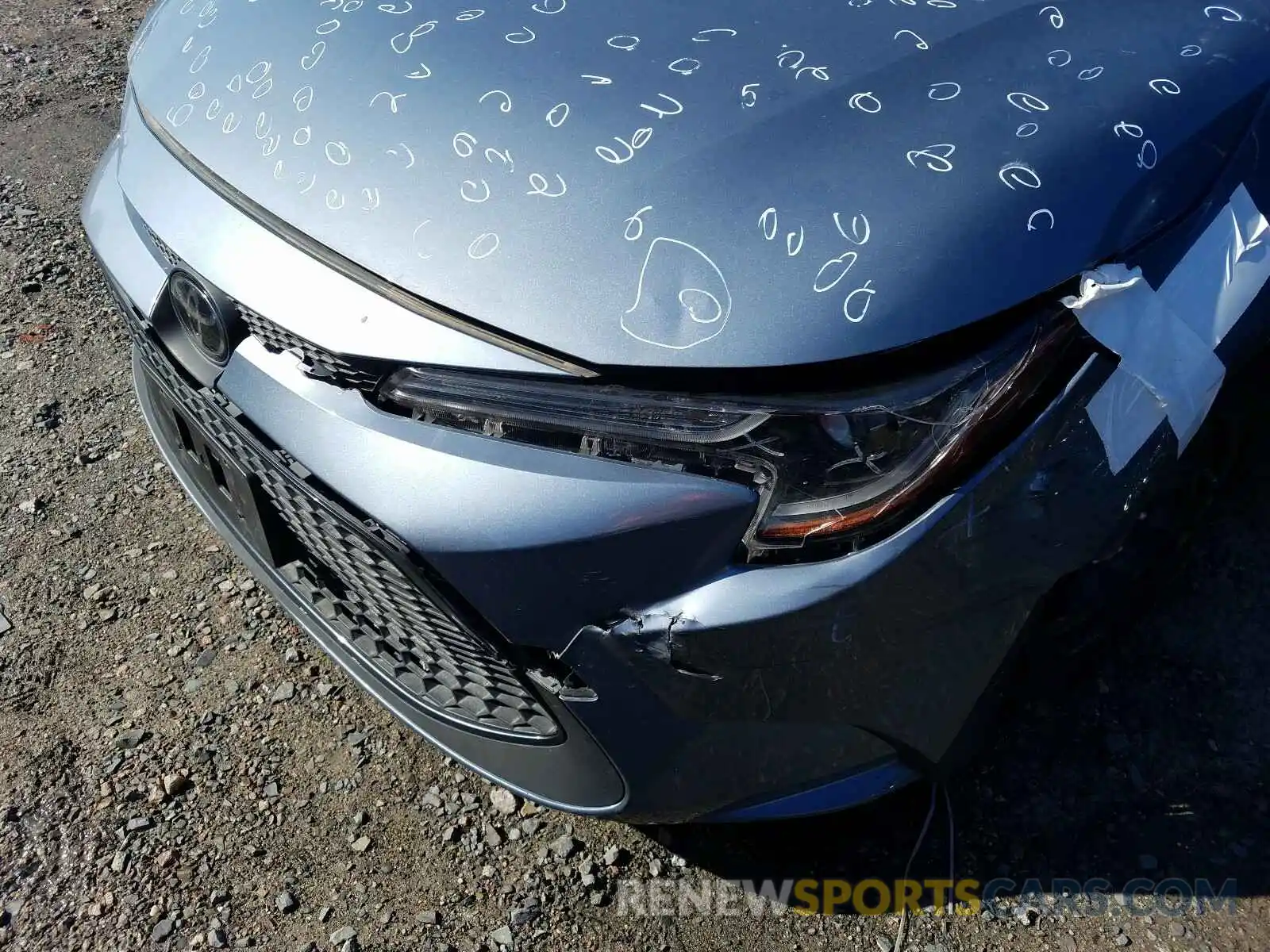 9 Photograph of a damaged car JTDEPRAE5LJ031954 TOYOTA COROLLA 2020