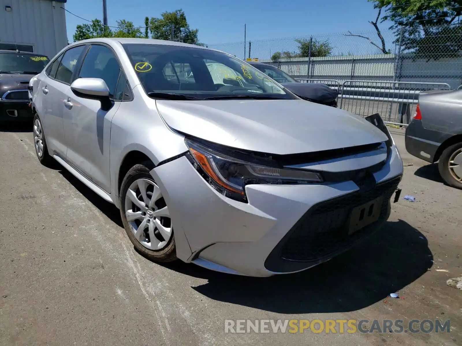 1 Photograph of a damaged car JTDEPRAE5LJ033266 TOYOTA COROLLA 2020