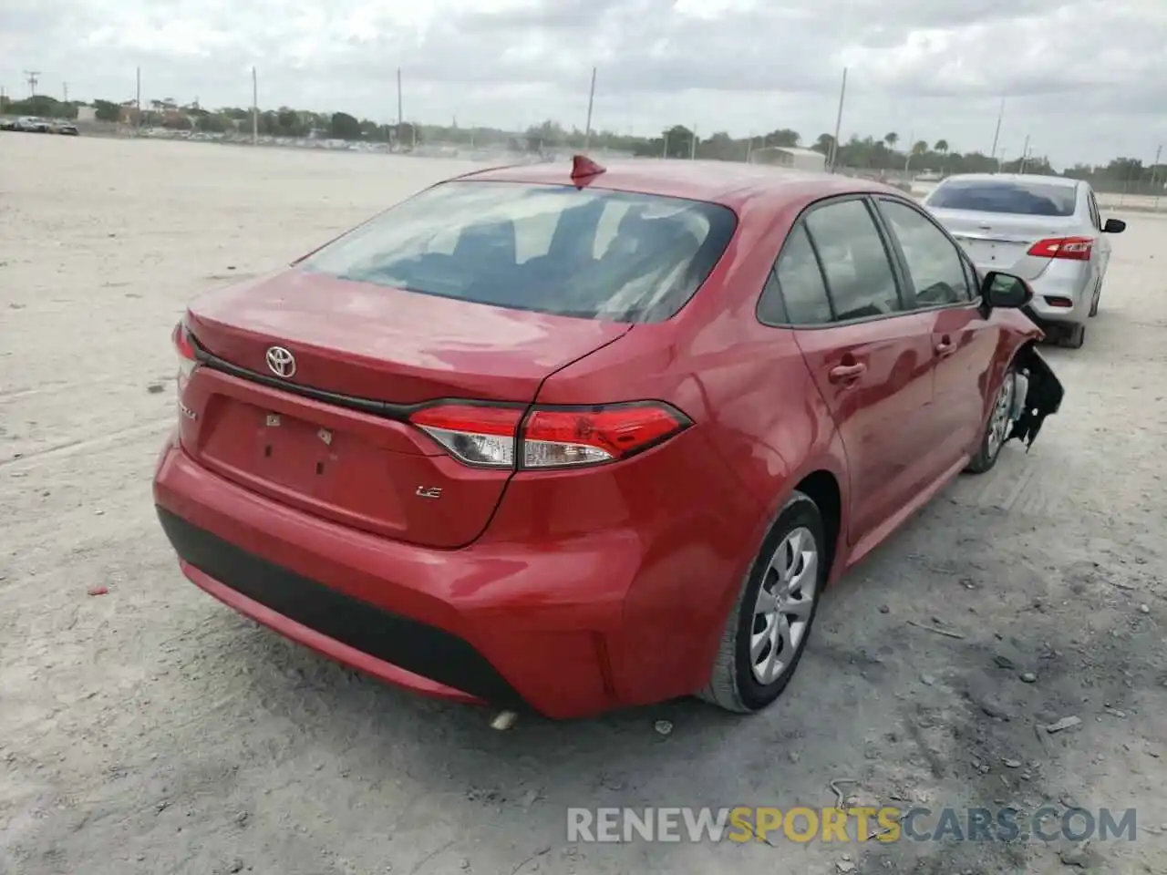 4 Photograph of a damaged car JTDEPRAE5LJ033722 TOYOTA COROLLA 2020