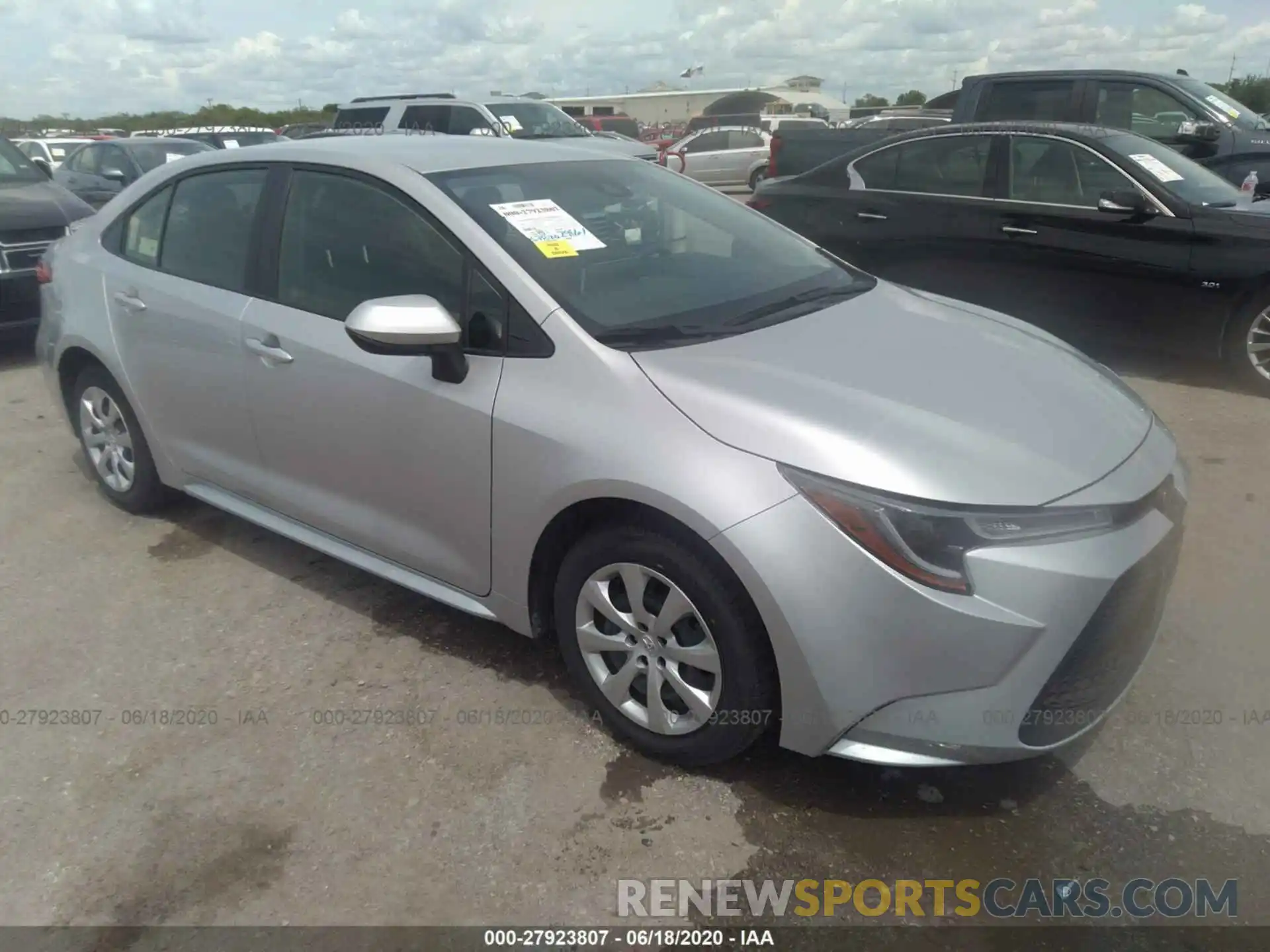 1 Photograph of a damaged car JTDEPRAE5LJ034627 TOYOTA COROLLA 2020