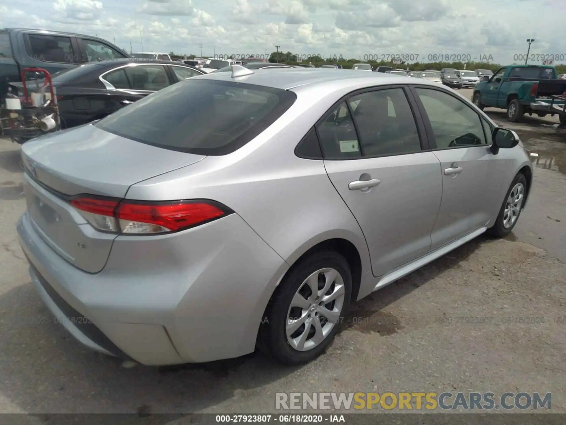 4 Photograph of a damaged car JTDEPRAE5LJ034627 TOYOTA COROLLA 2020