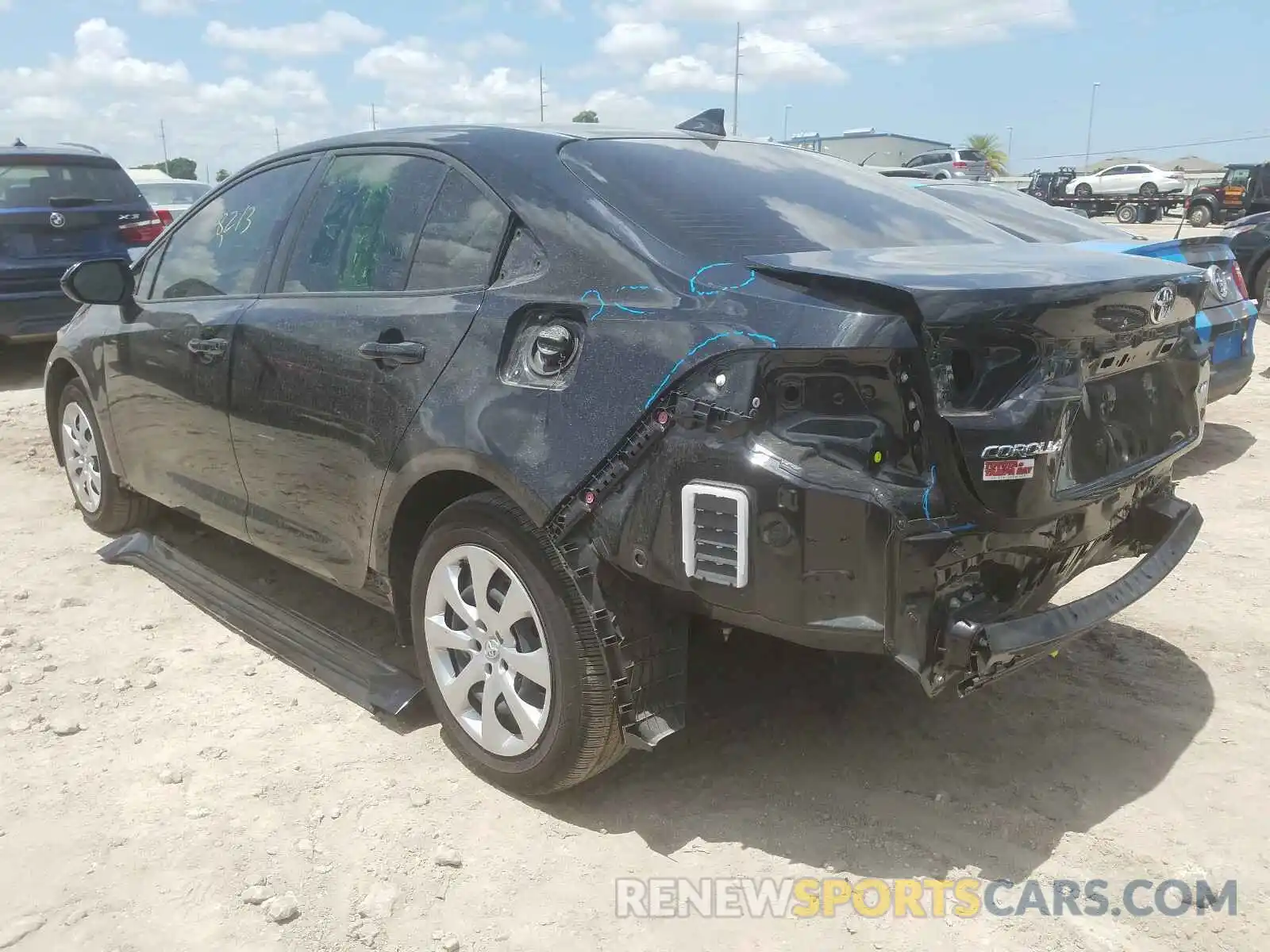 3 Photograph of a damaged car JTDEPRAE5LJ034904 TOYOTA COROLLA 2020