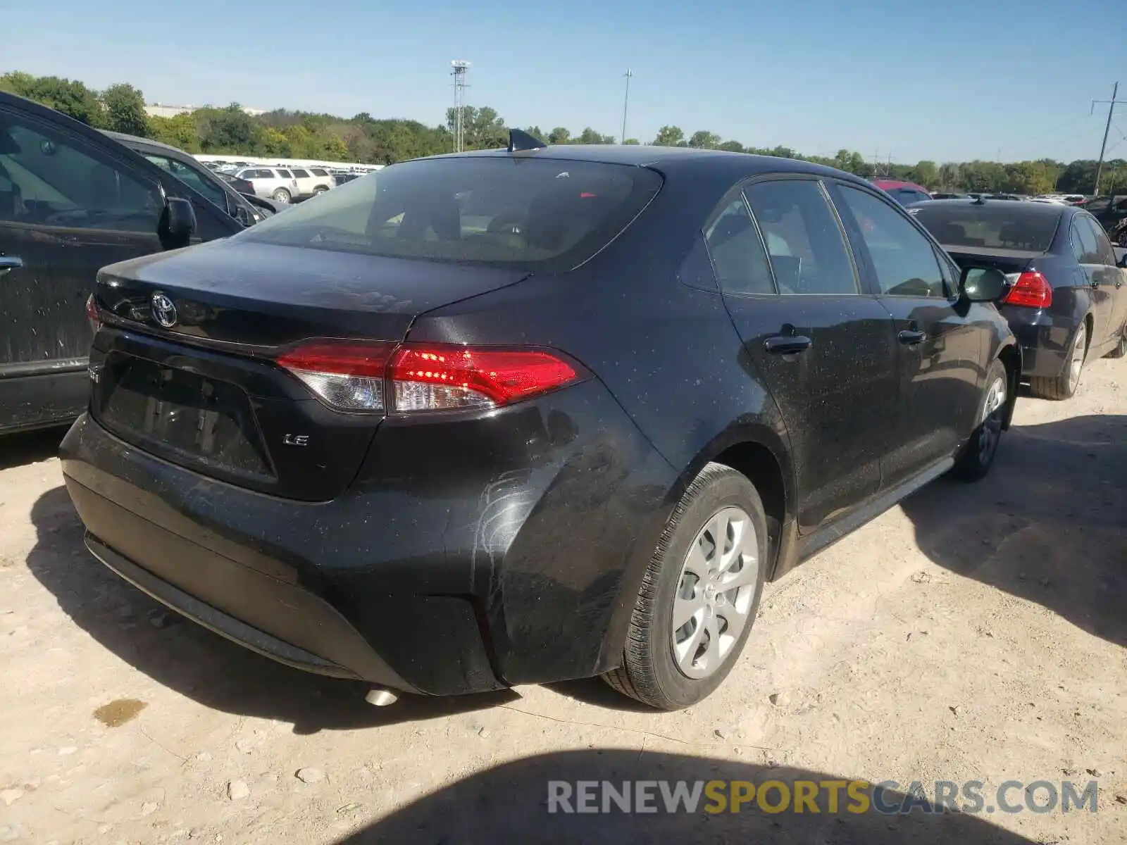 4 Photograph of a damaged car JTDEPRAE5LJ035275 TOYOTA COROLLA 2020