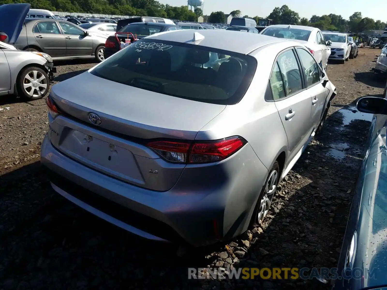 4 Photograph of a damaged car JTDEPRAE5LJ036054 TOYOTA COROLLA 2020