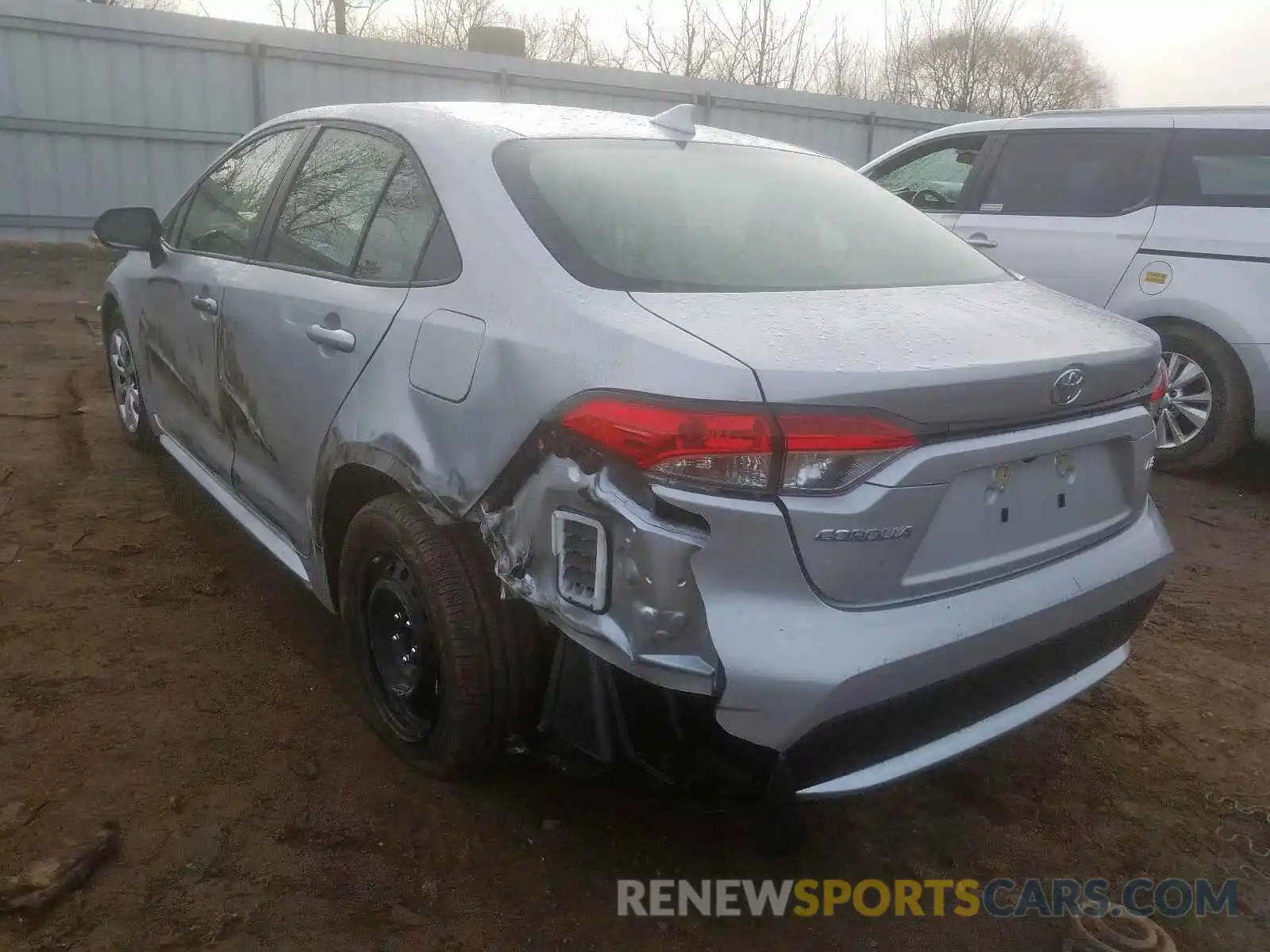 3 Photograph of a damaged car JTDEPRAE5LJ037513 TOYOTA COROLLA 2020