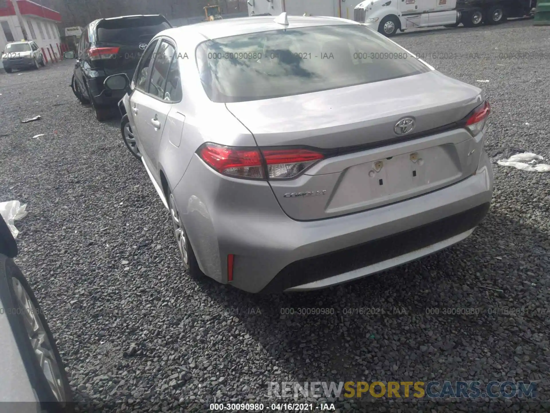 3 Photograph of a damaged car JTDEPRAE5LJ037818 TOYOTA COROLLA 2020