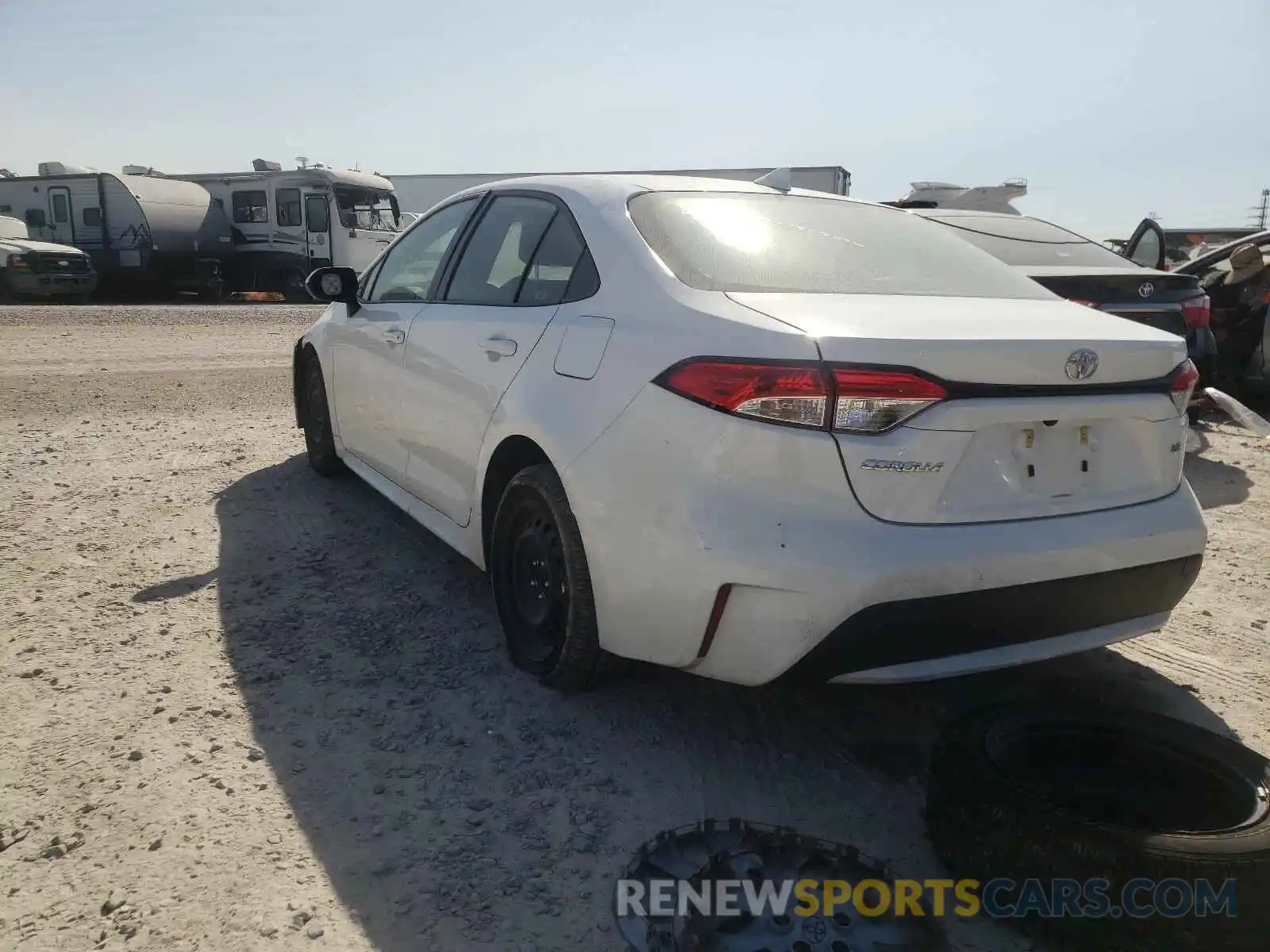 3 Photograph of a damaged car JTDEPRAE5LJ037950 TOYOTA COROLLA 2020