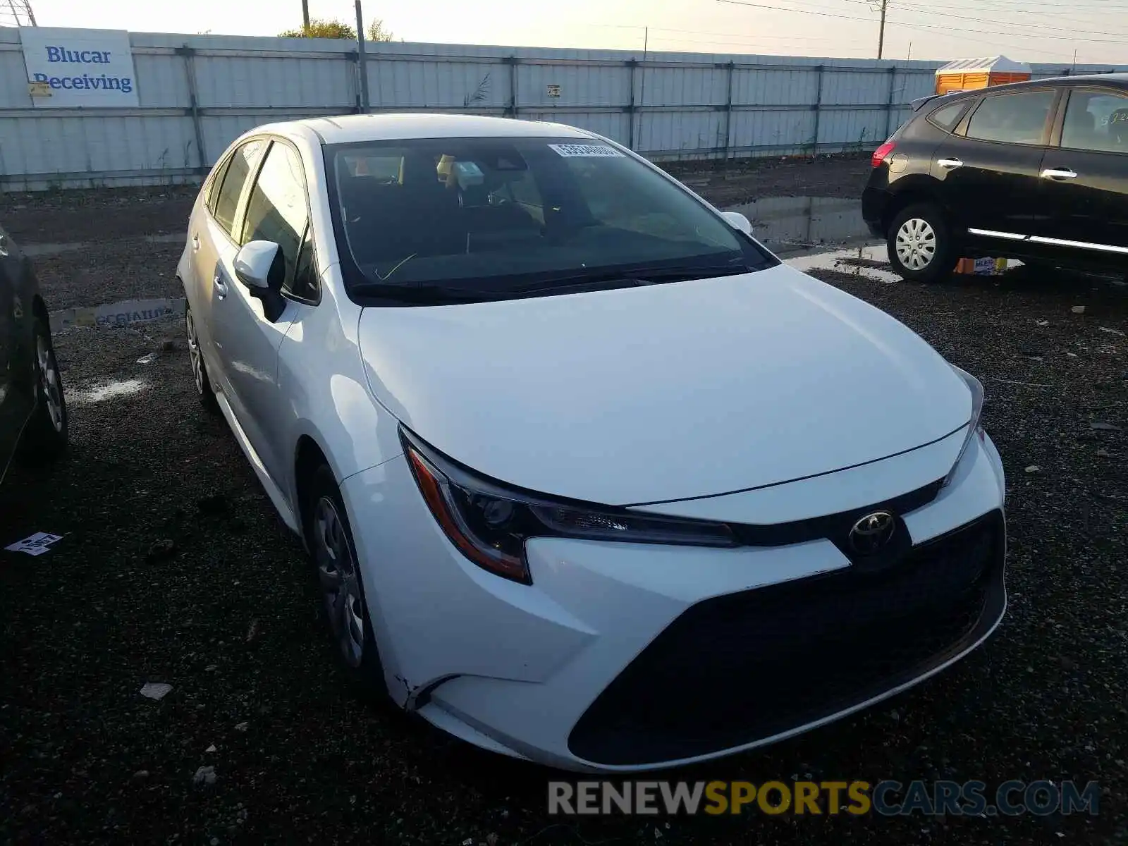 1 Photograph of a damaged car JTDEPRAE5LJ038029 TOYOTA COROLLA 2020