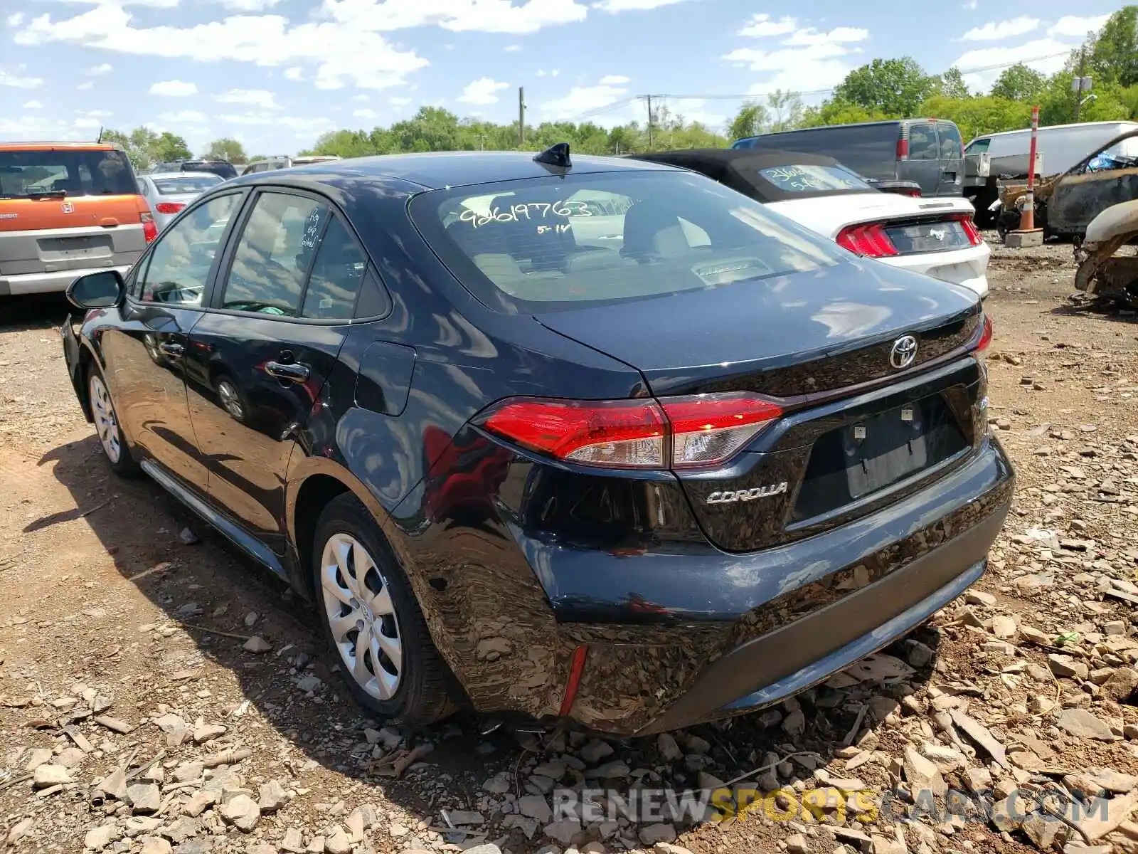 3 Photograph of a damaged car JTDEPRAE5LJ038211 TOYOTA COROLLA 2020