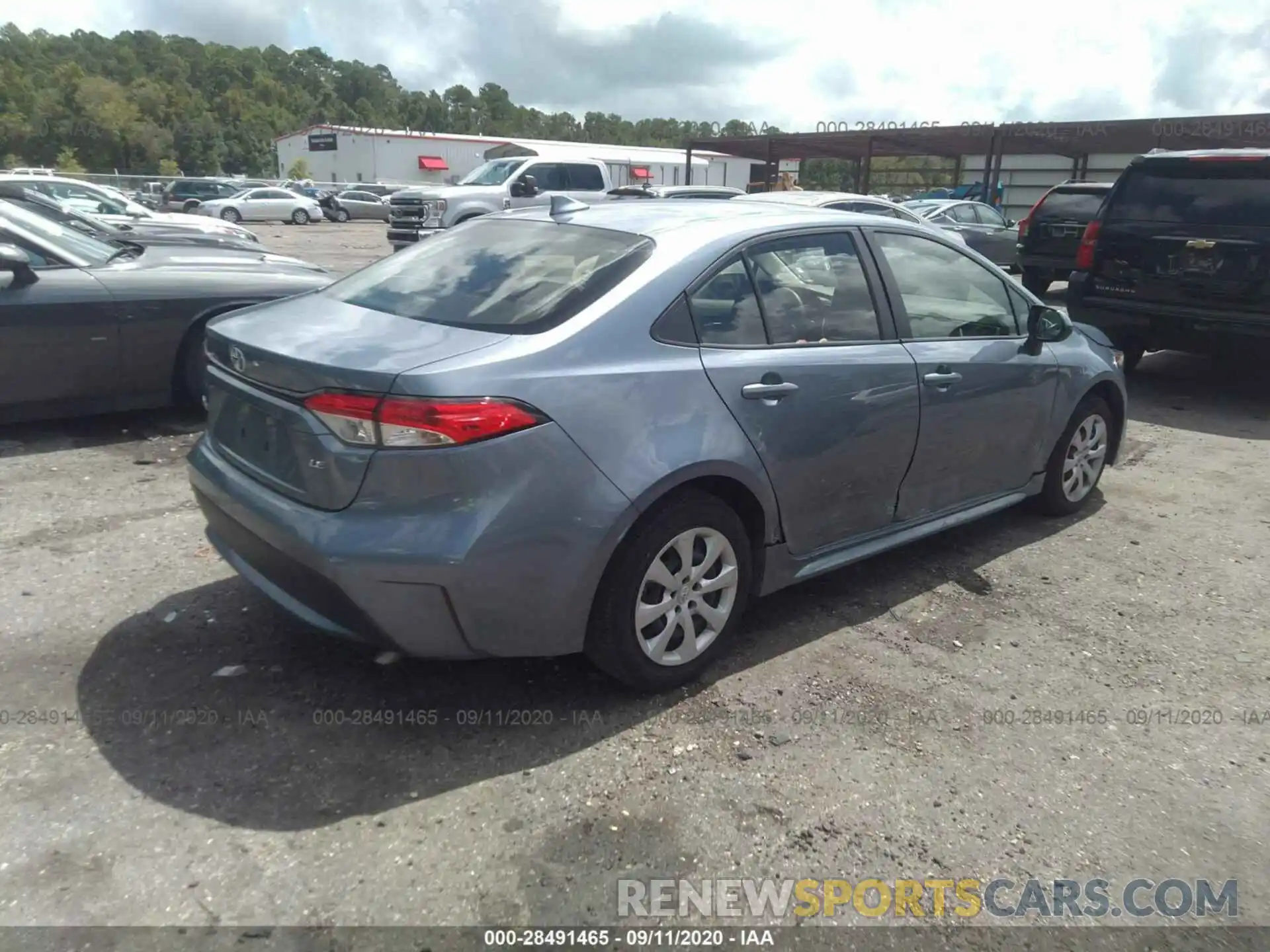 4 Photograph of a damaged car JTDEPRAE5LJ038919 TOYOTA COROLLA 2020