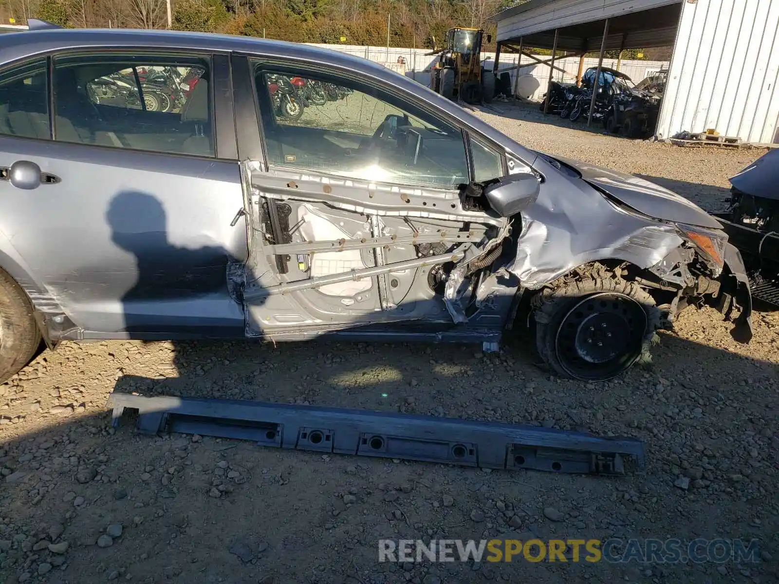 9 Фотография поврежденного автомобиля JTDEPRAE5LJ039021 TOYOTA COROLLA 2020