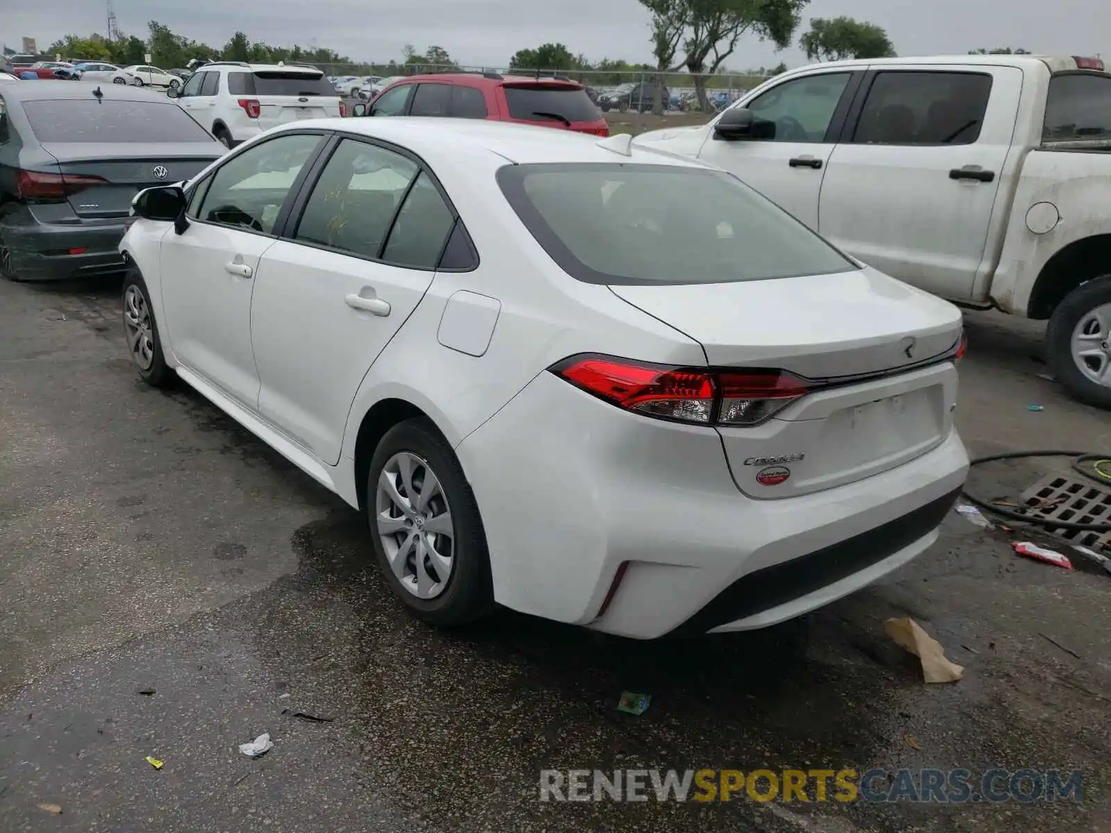 3 Photograph of a damaged car JTDEPRAE5LJ039133 TOYOTA COROLLA 2020