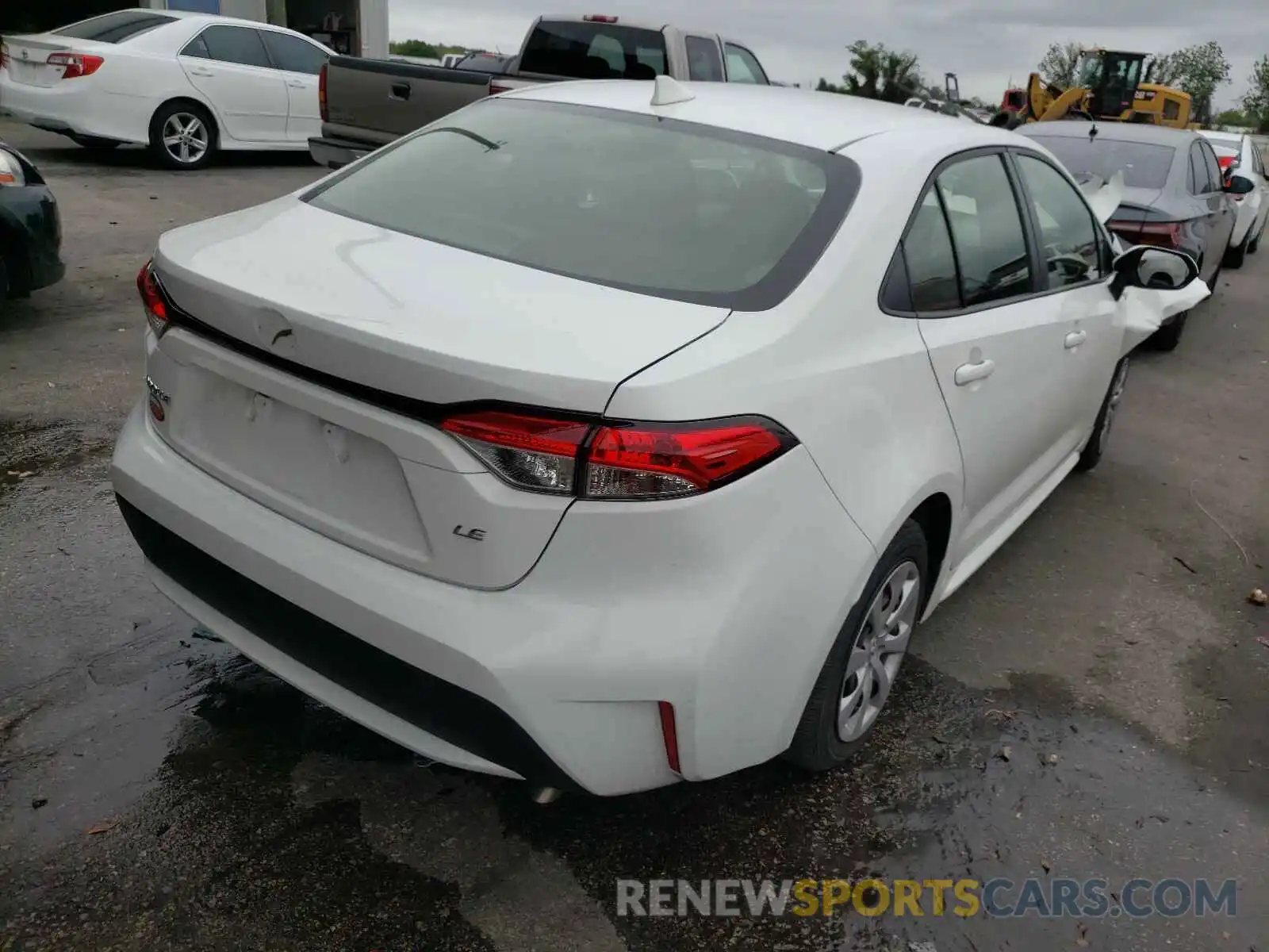 4 Photograph of a damaged car JTDEPRAE5LJ039133 TOYOTA COROLLA 2020