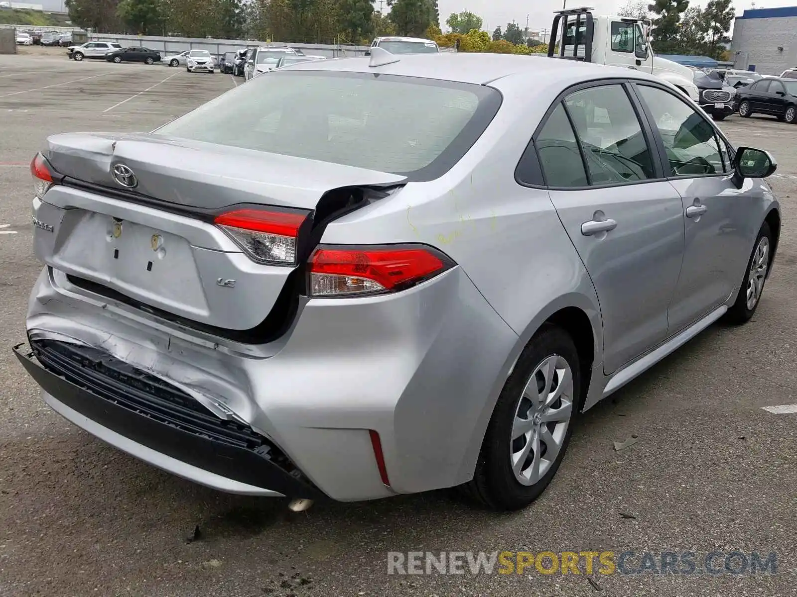 4 Photograph of a damaged car JTDEPRAE5LJ039567 TOYOTA COROLLA 2020