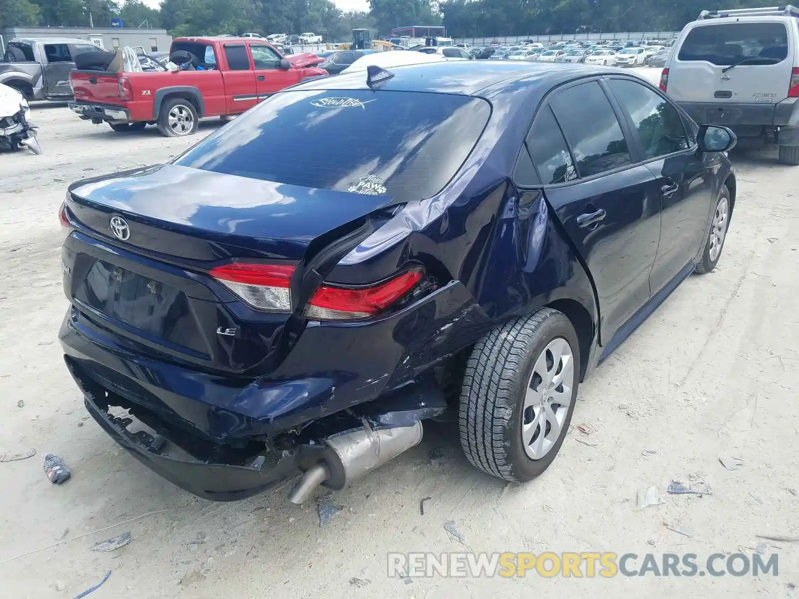 4 Photograph of a damaged car JTDEPRAE5LJ039598 TOYOTA COROLLA 2020