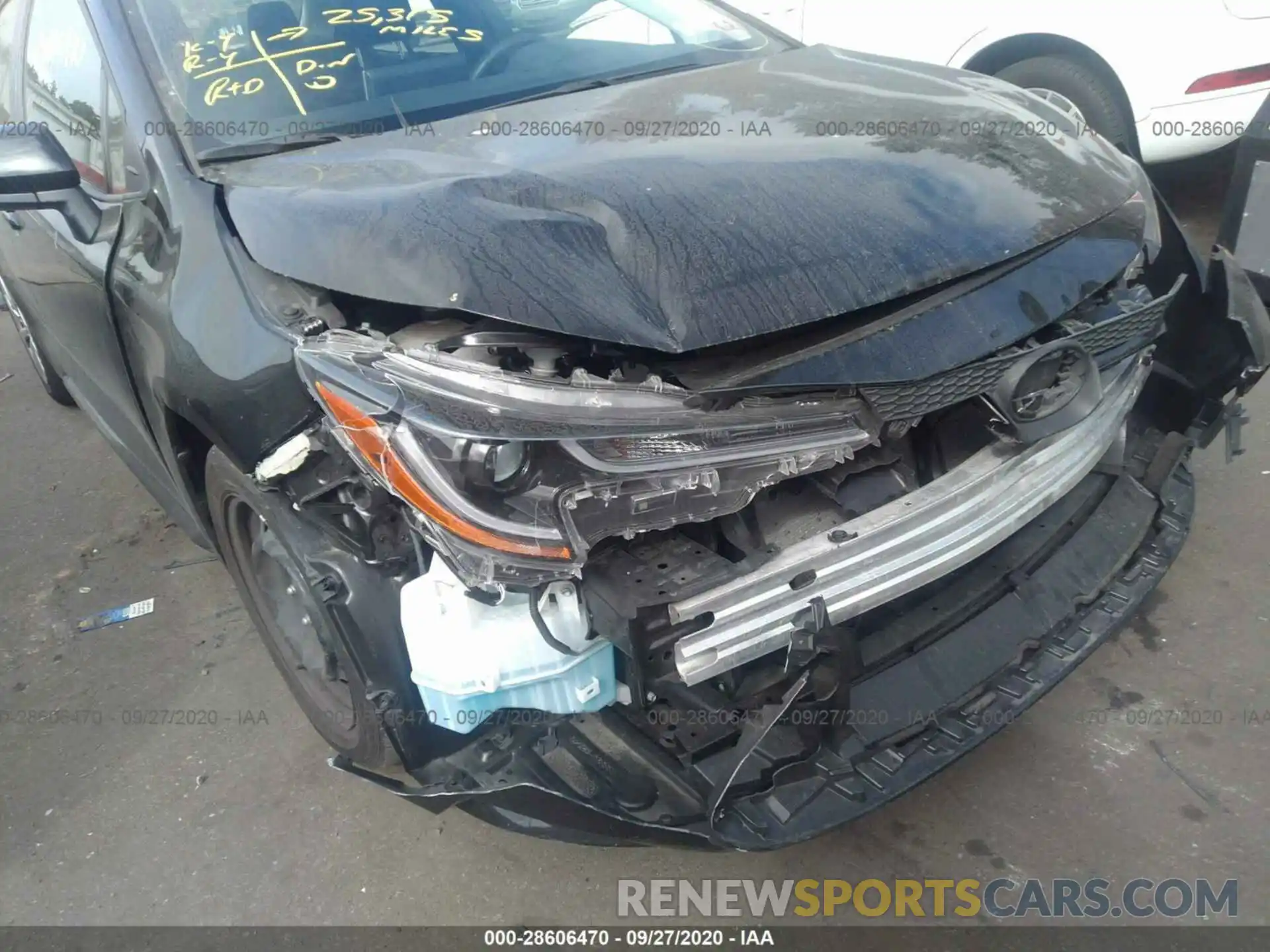 6 Photograph of a damaged car JTDEPRAE5LJ039701 TOYOTA COROLLA 2020