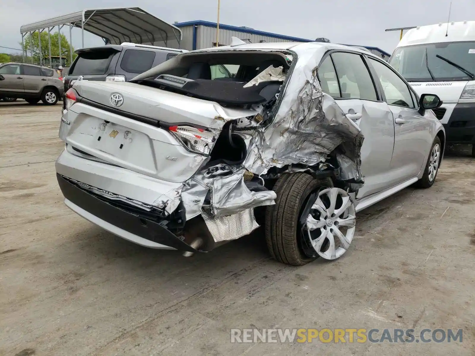 4 Photograph of a damaged car JTDEPRAE5LJ040704 TOYOTA COROLLA 2020