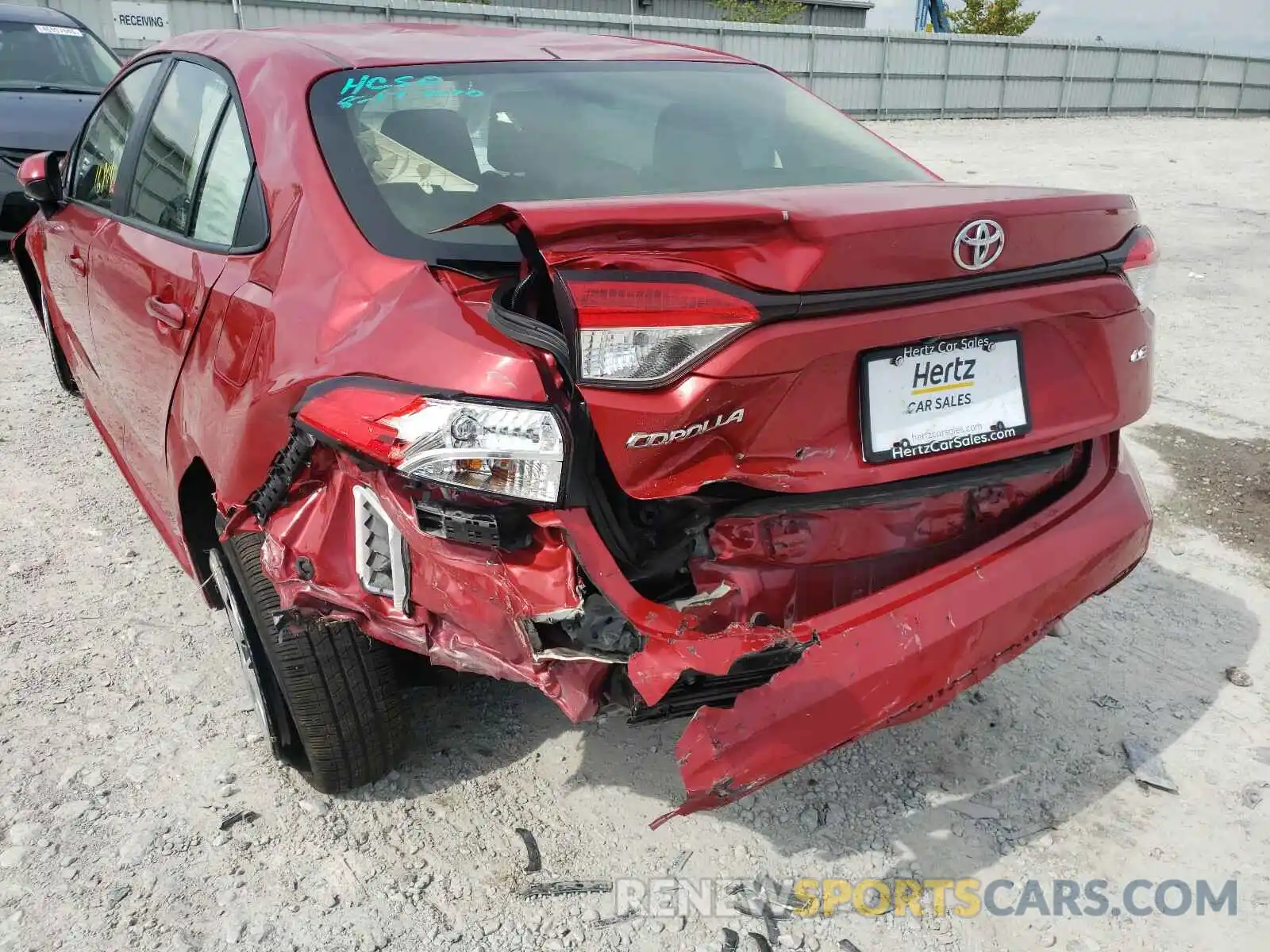 9 Photograph of a damaged car JTDEPRAE5LJ040783 TOYOTA COROLLA 2020