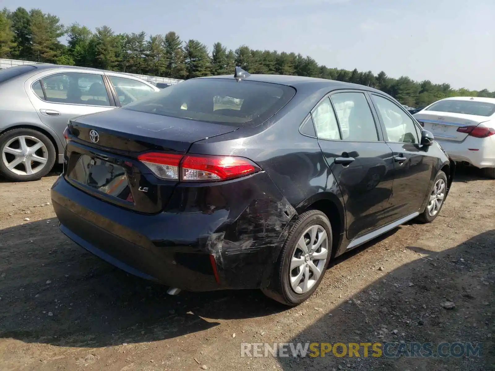 4 Photograph of a damaged car JTDEPRAE5LJ041061 TOYOTA COROLLA 2020