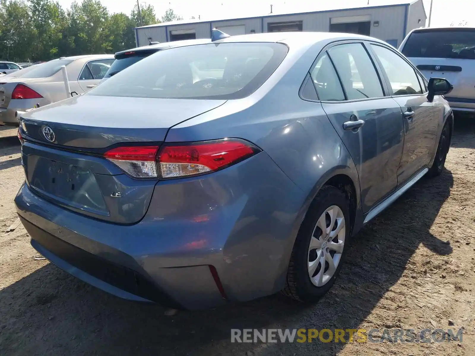 4 Photograph of a damaged car JTDEPRAE5LJ041626 TOYOTA COROLLA 2020