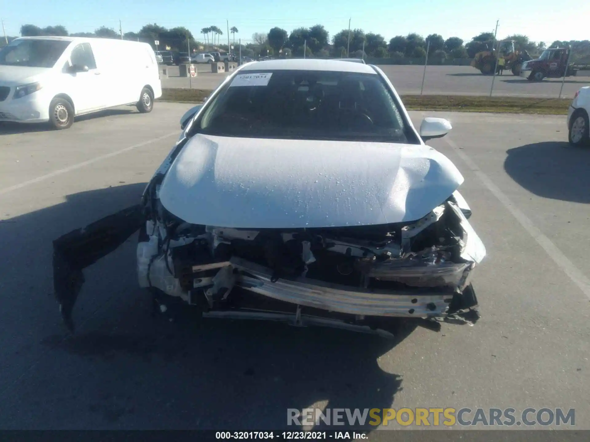 6 Photograph of a damaged car JTDEPRAE5LJ041822 TOYOTA COROLLA 2020