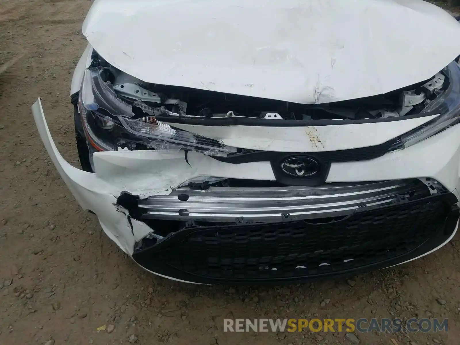 9 Photograph of a damaged car JTDEPRAE5LJ042520 TOYOTA COROLLA 2020