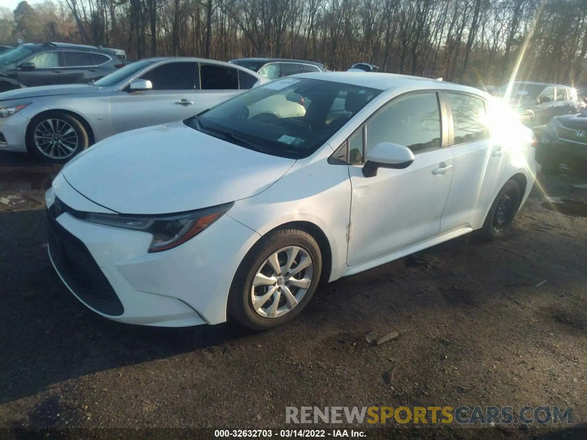 2 Photograph of a damaged car JTDEPRAE5LJ043120 TOYOTA COROLLA 2020