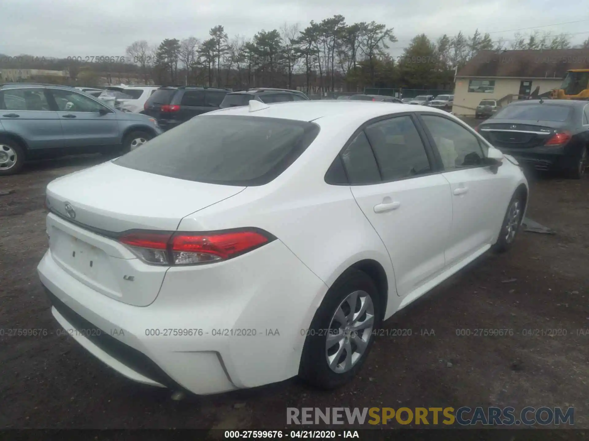 4 Photograph of a damaged car JTDEPRAE5LJ043635 TOYOTA COROLLA 2020