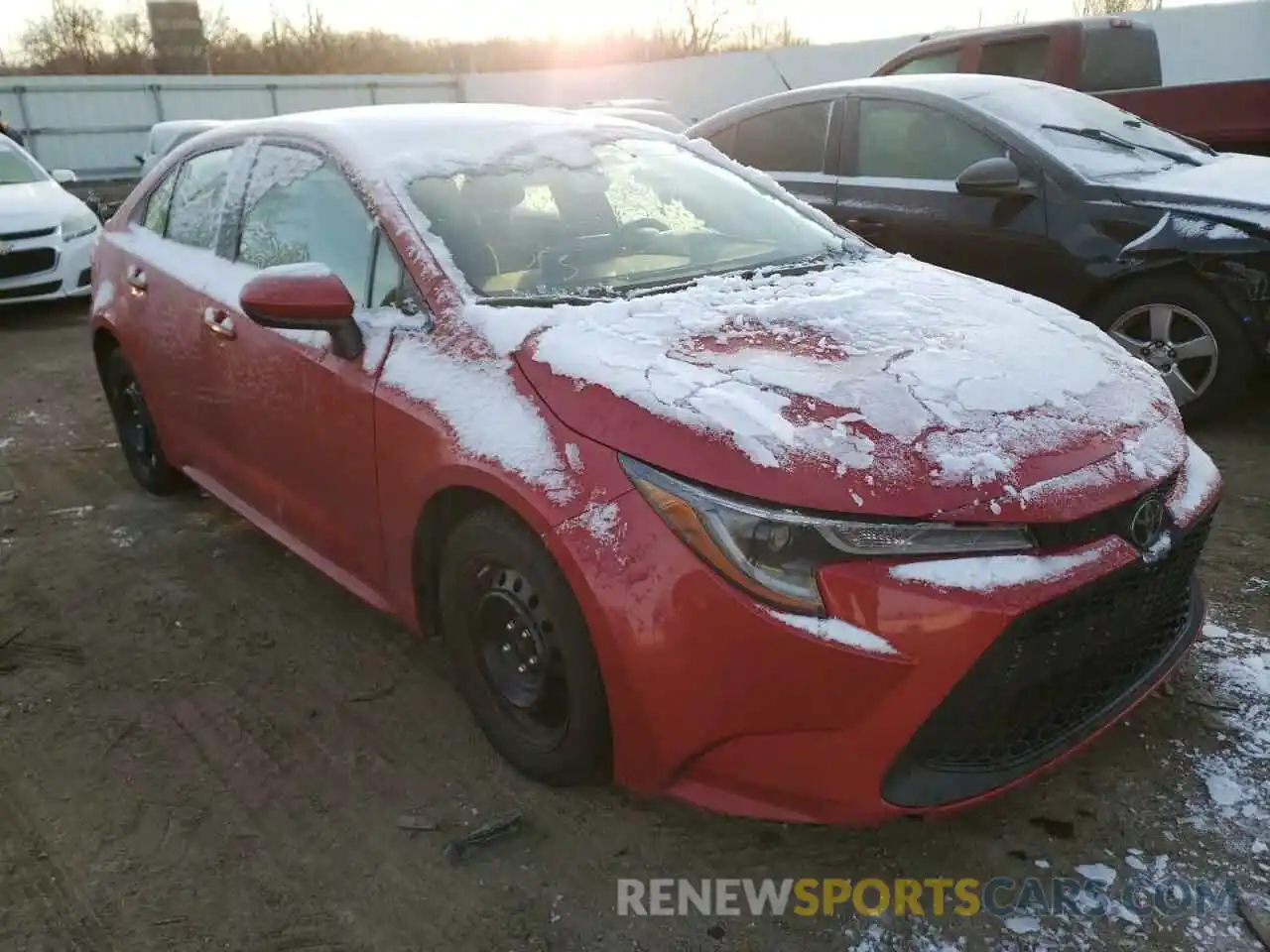 1 Photograph of a damaged car JTDEPRAE5LJ043926 TOYOTA COROLLA 2020