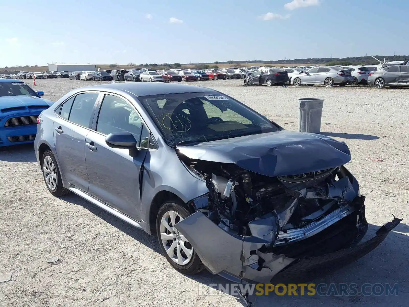 1 Photograph of a damaged car JTDEPRAE5LJ045367 TOYOTA COROLLA 2020