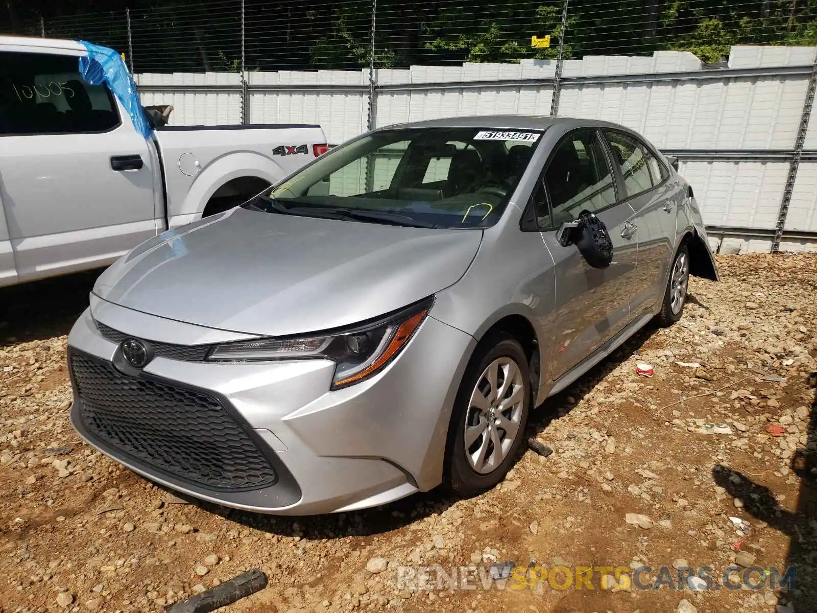 2 Photograph of a damaged car JTDEPRAE5LJ047443 TOYOTA COROLLA 2020