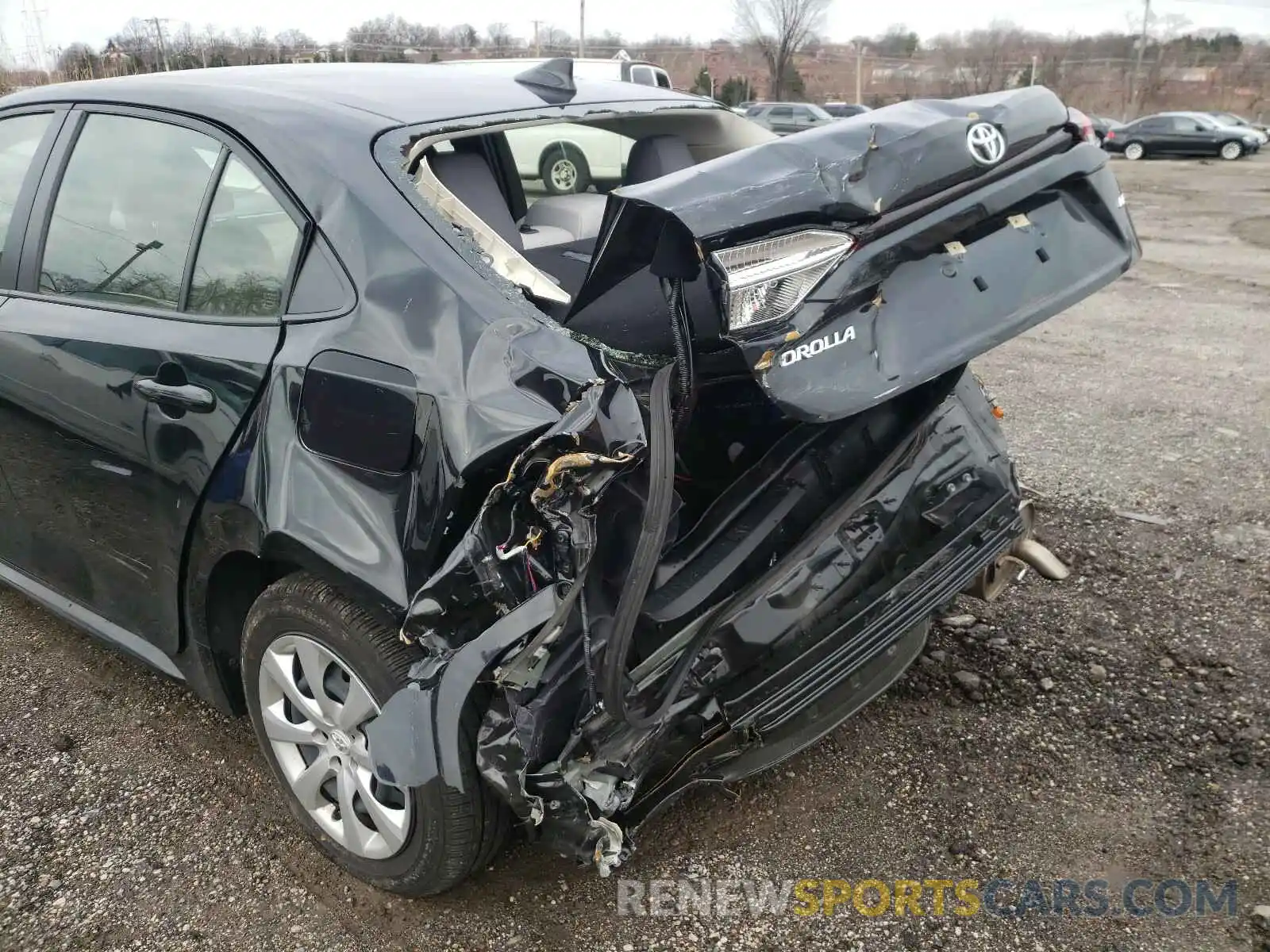 9 Photograph of a damaged car JTDEPRAE5LJ048592 TOYOTA COROLLA 2020