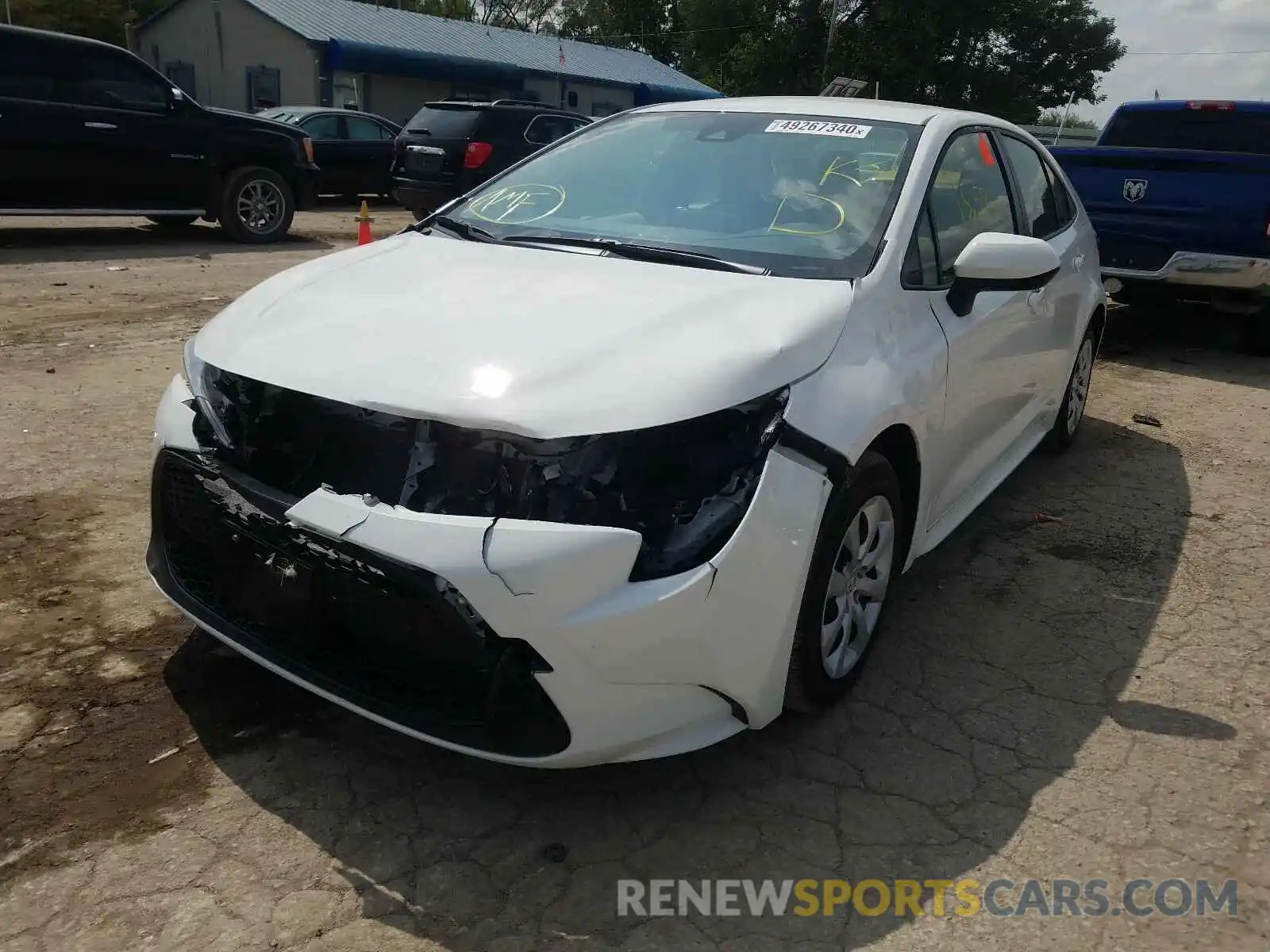 2 Photograph of a damaged car JTDEPRAE5LJ049600 TOYOTA COROLLA 2020